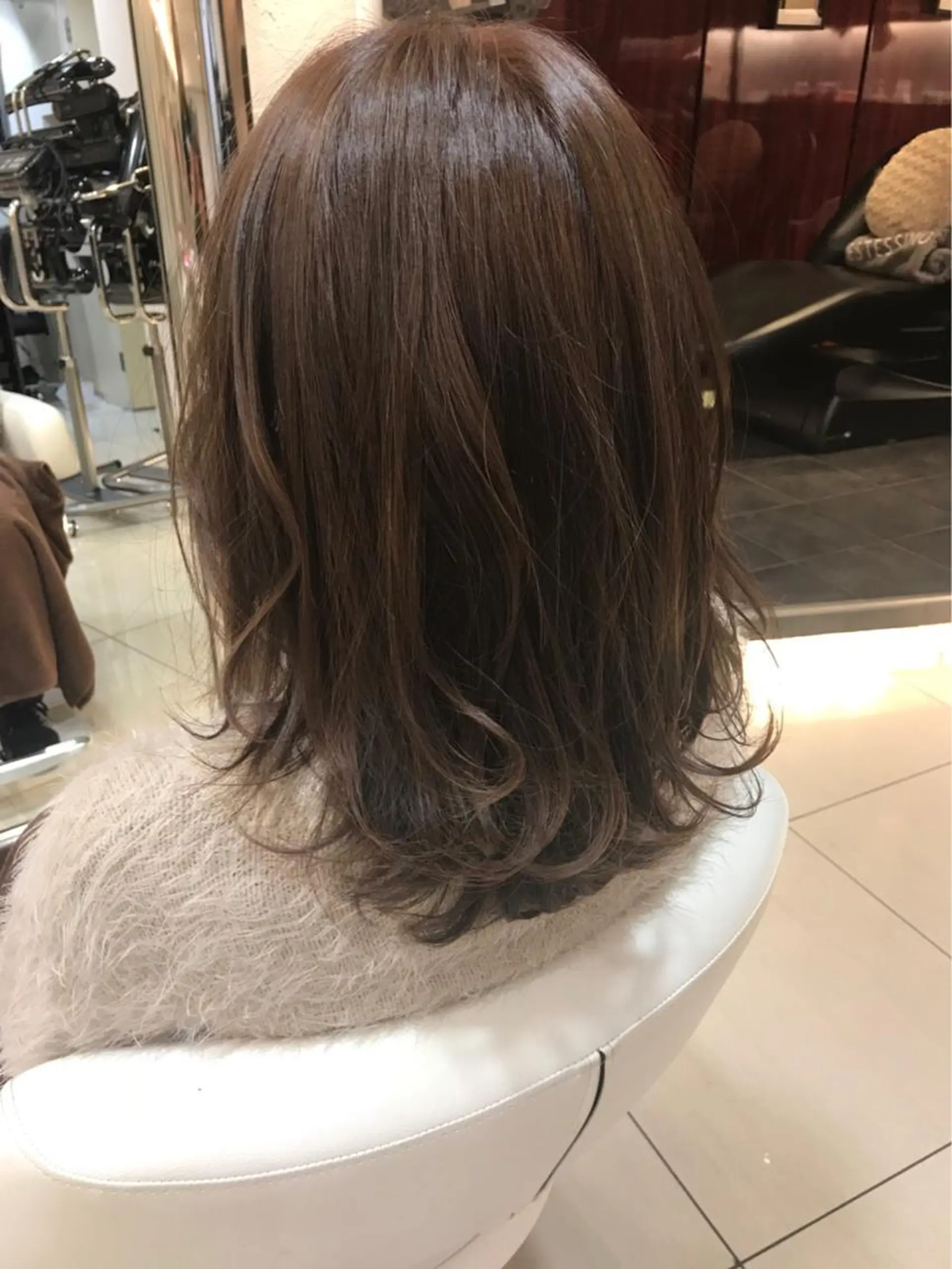 セミロング カラー ヘアカラー 🌼こやま かおり🌼のヘアスタイル