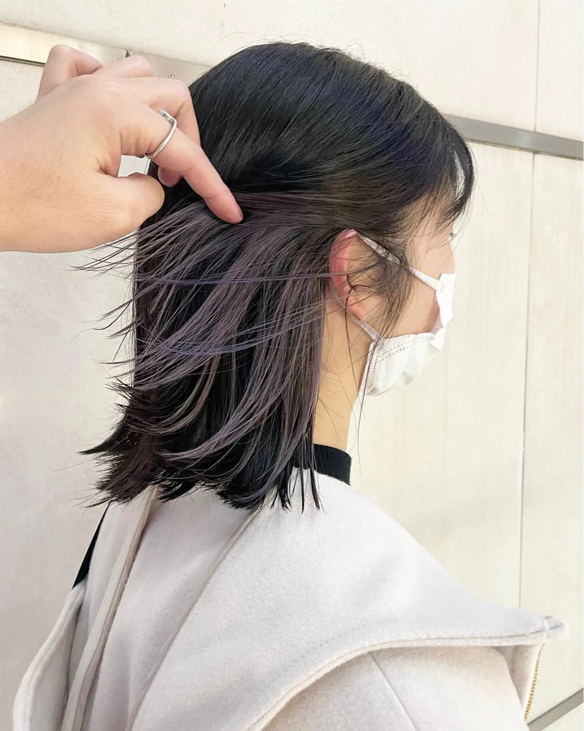 ショート カラー ケアブリーチ/ エクステ/レイヤーのヘアスタイル