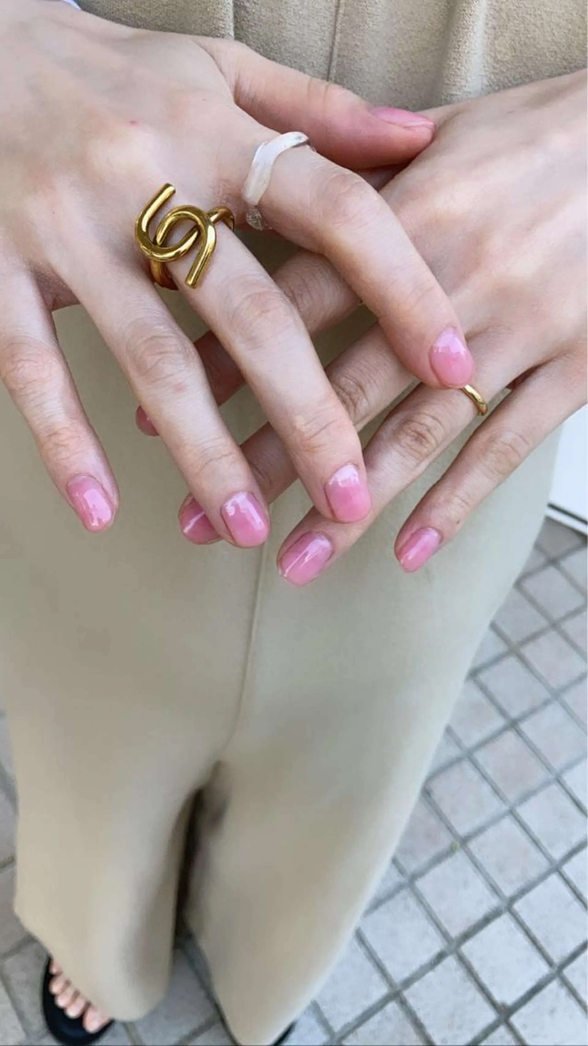 ネイル nailsalon hue所属・小山 羽奈のネイルデザイン