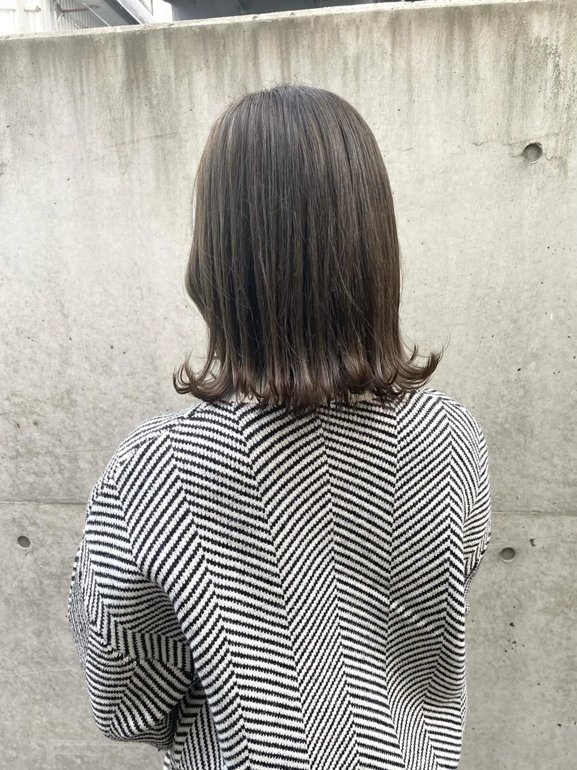 ミディアム SALOWIN 原宿iori B1所属・‎🤍髪質改善‎🤍 ‎VIVIE‎🤍のヘアスタイル