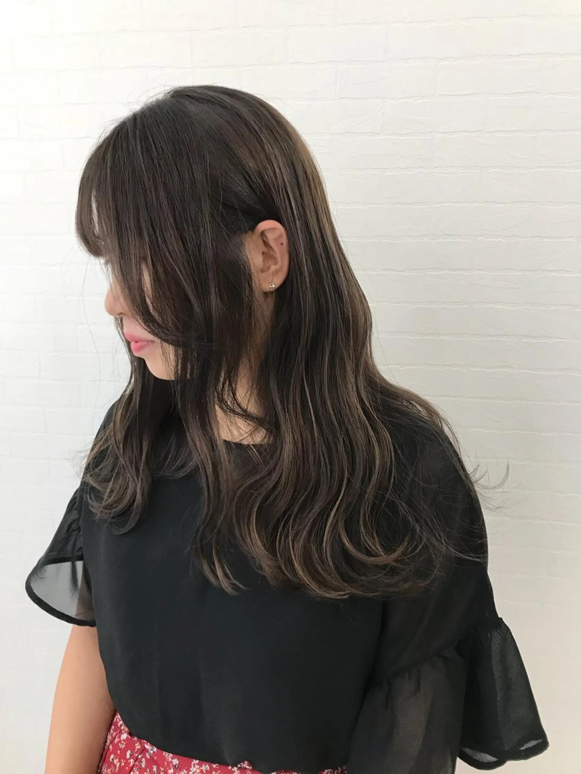 セミロング カラー グレージュ LEDマツエク/ アイブロウ/石原の眉毛・アイブロウイメージ