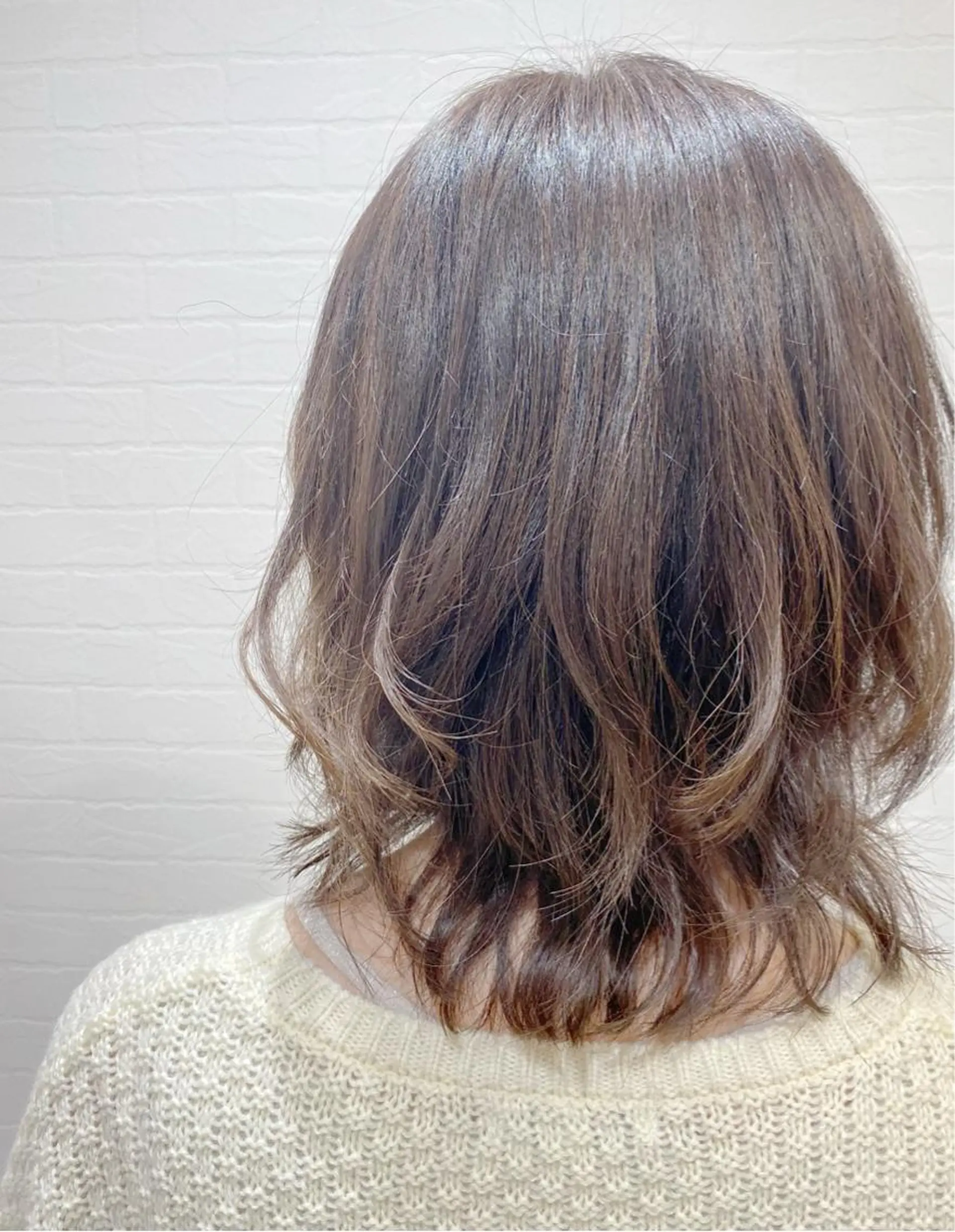 カラー GRANLUSSO 〜グランルッソ駅前店所属・木口 嘉美のヘアスタイル