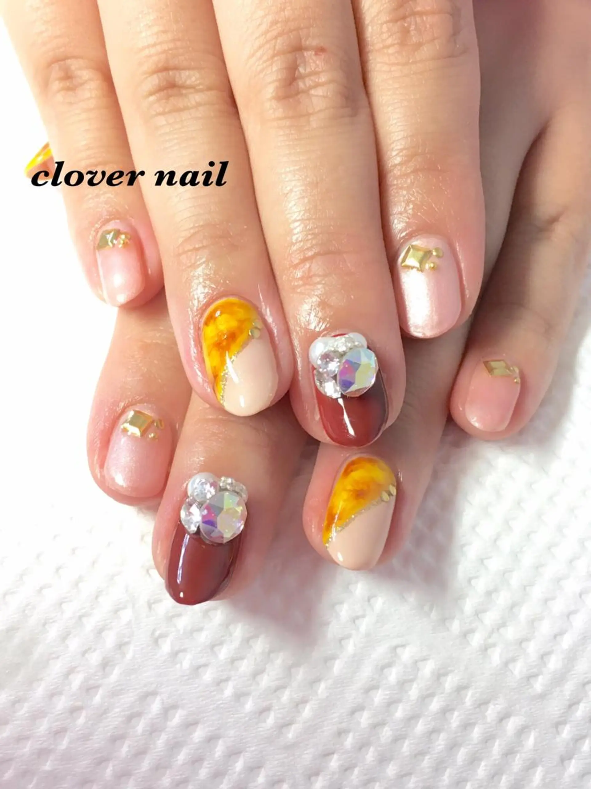 ネイル clover nailのネイルデザイン