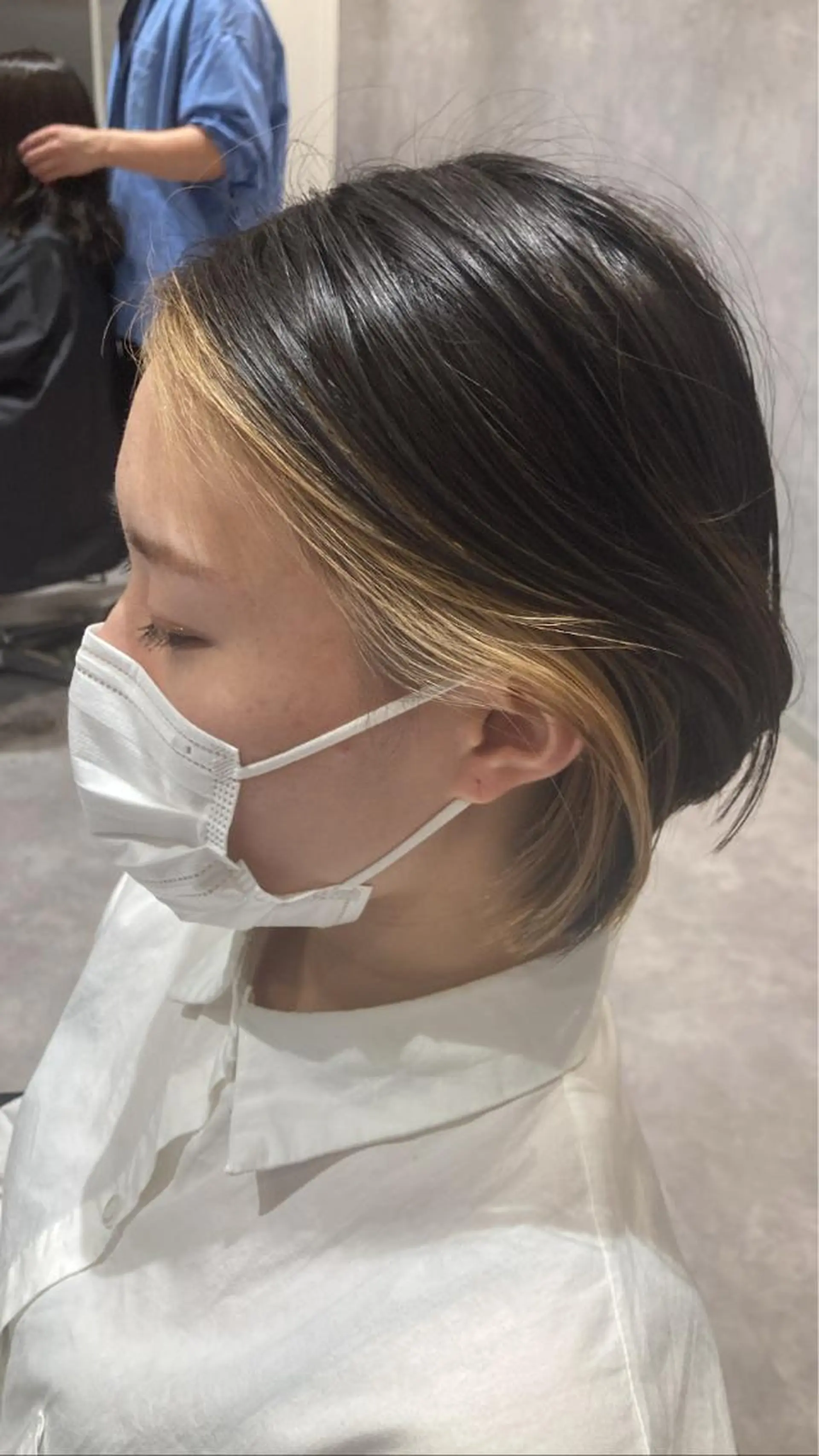 ショート ミストバング HEDI所属・茨木 まひろのヘアスタイル