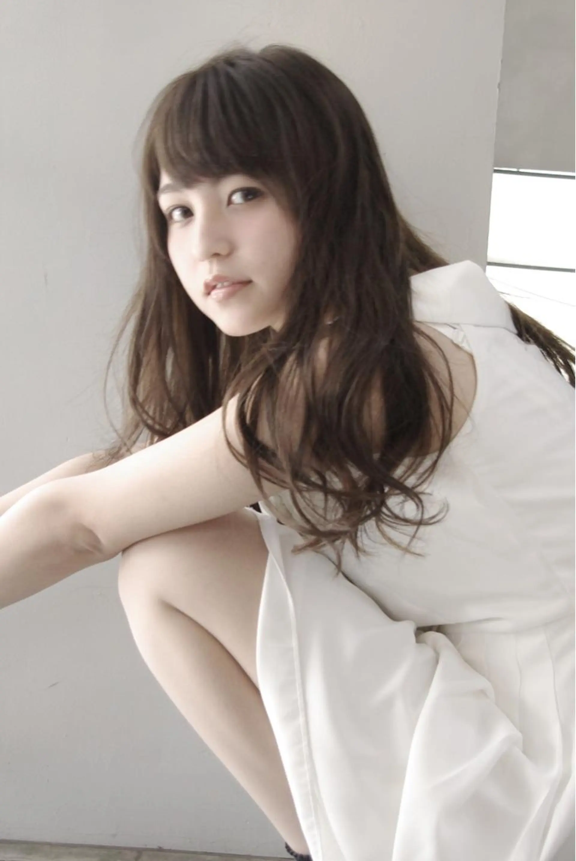 ミディアム セミロング ロング カラー ブルーカラー ブルージュ ダブルカラー トリートメント 原宿サロン代表 デザインカラー伊藤卓のヘアスタイル