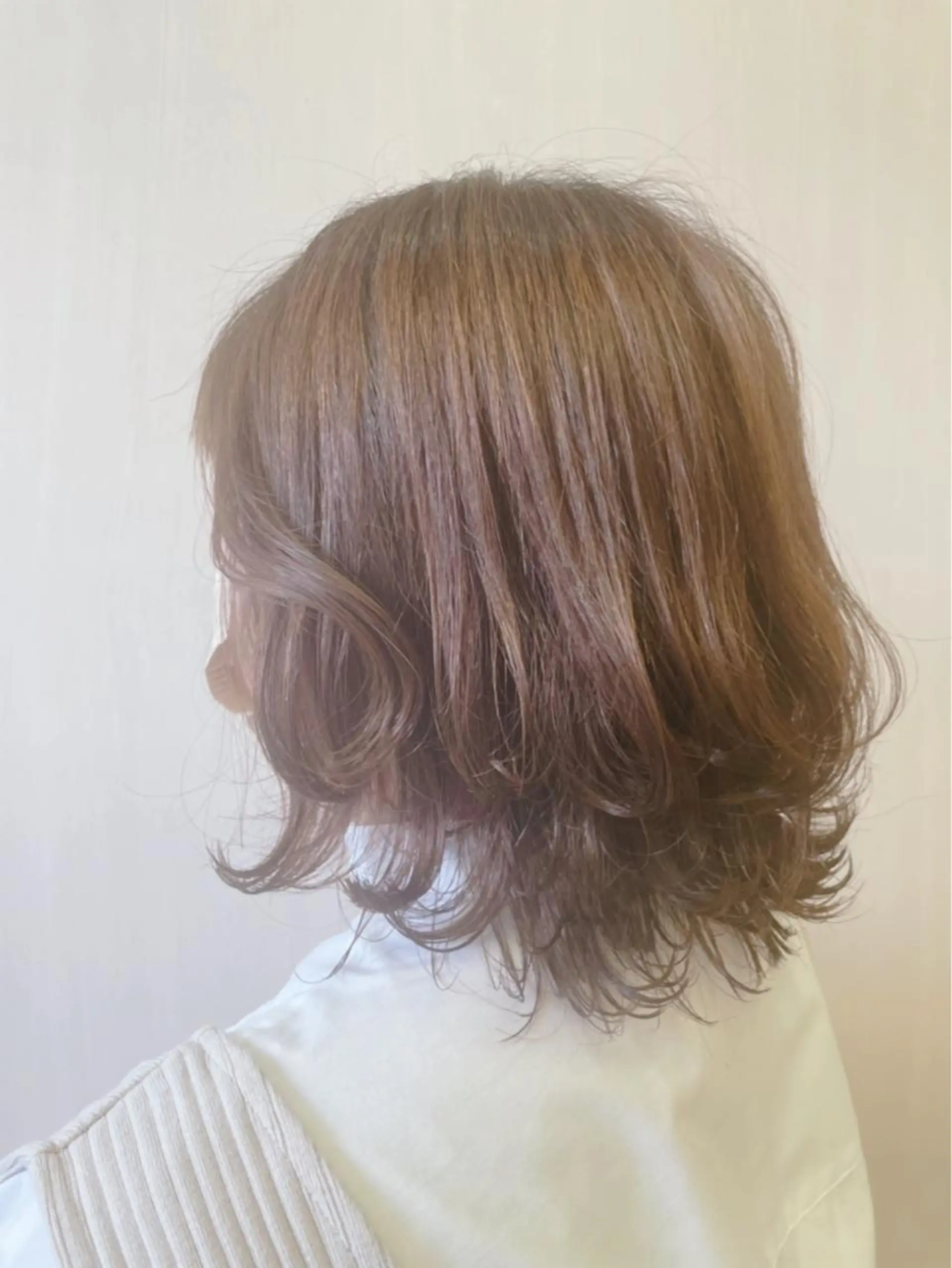 ミディアム WE RULE 札幌店 【ウィールール 札幌店】所属・✨️大人ショート 髙橋朋花のヘアスタイル