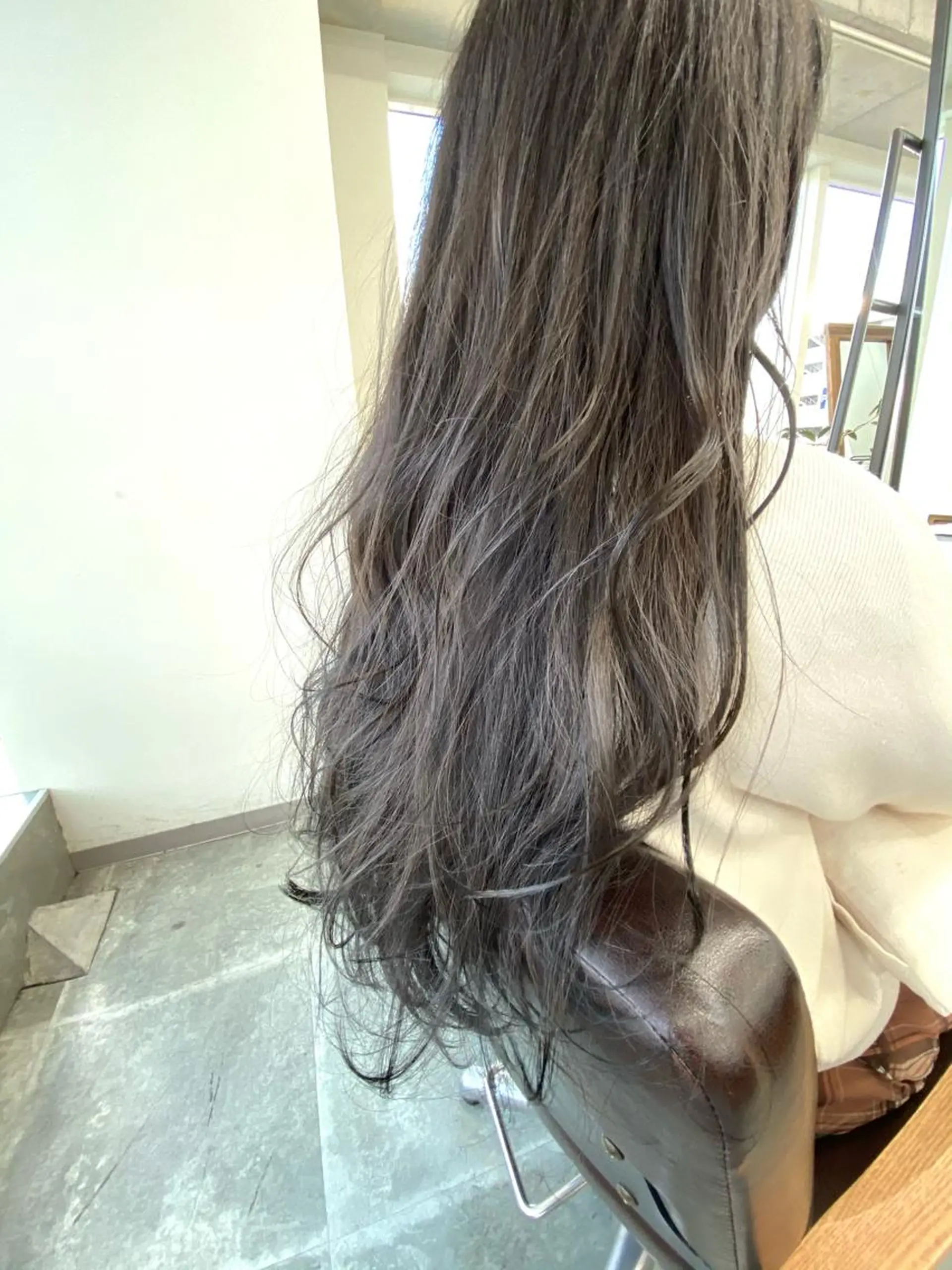 ロング 小澤大輔 YOLO hairのヘアスタイル