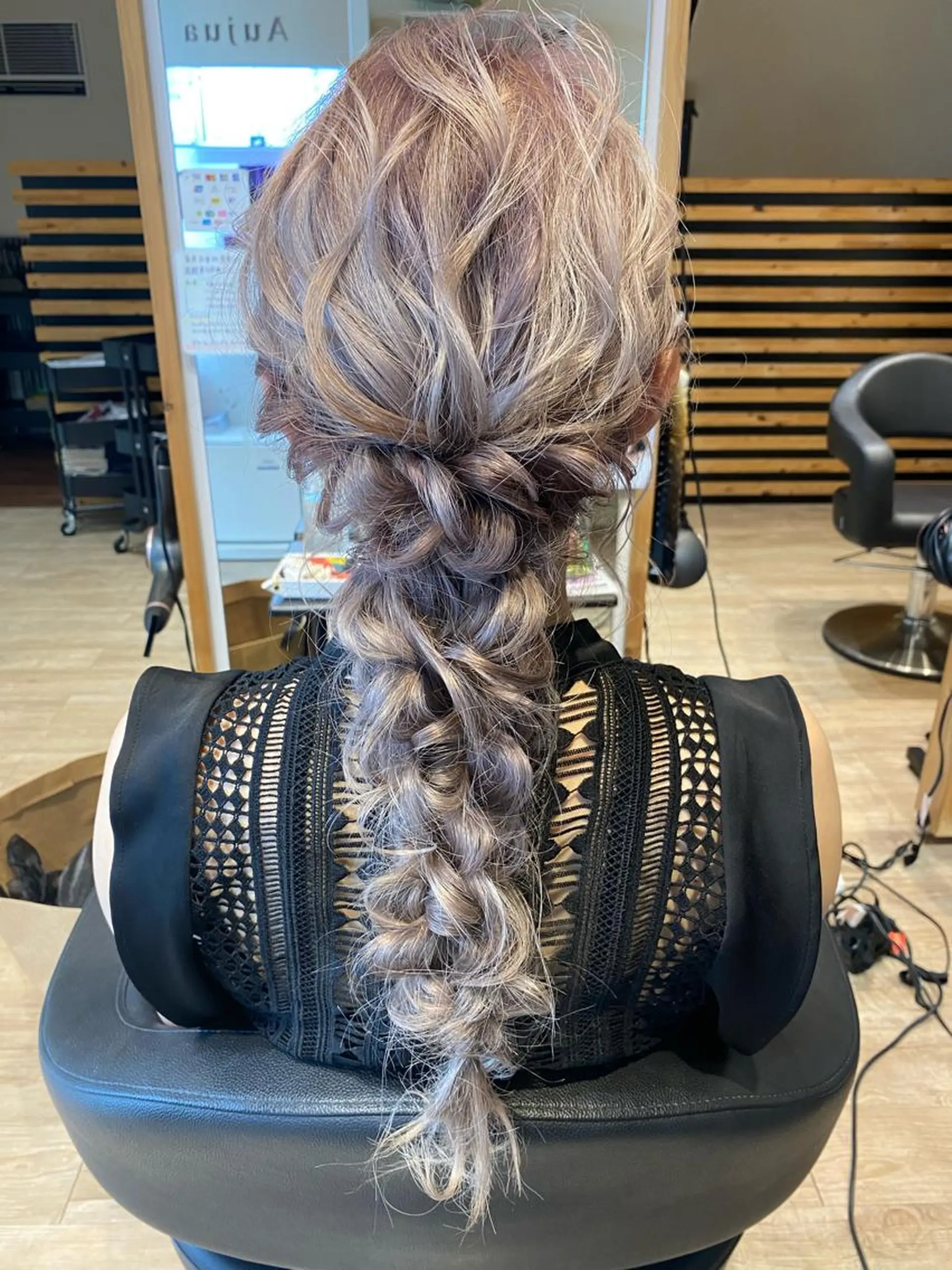 ロング ヘアアレンジ 早川 真幸のヘアスタイル