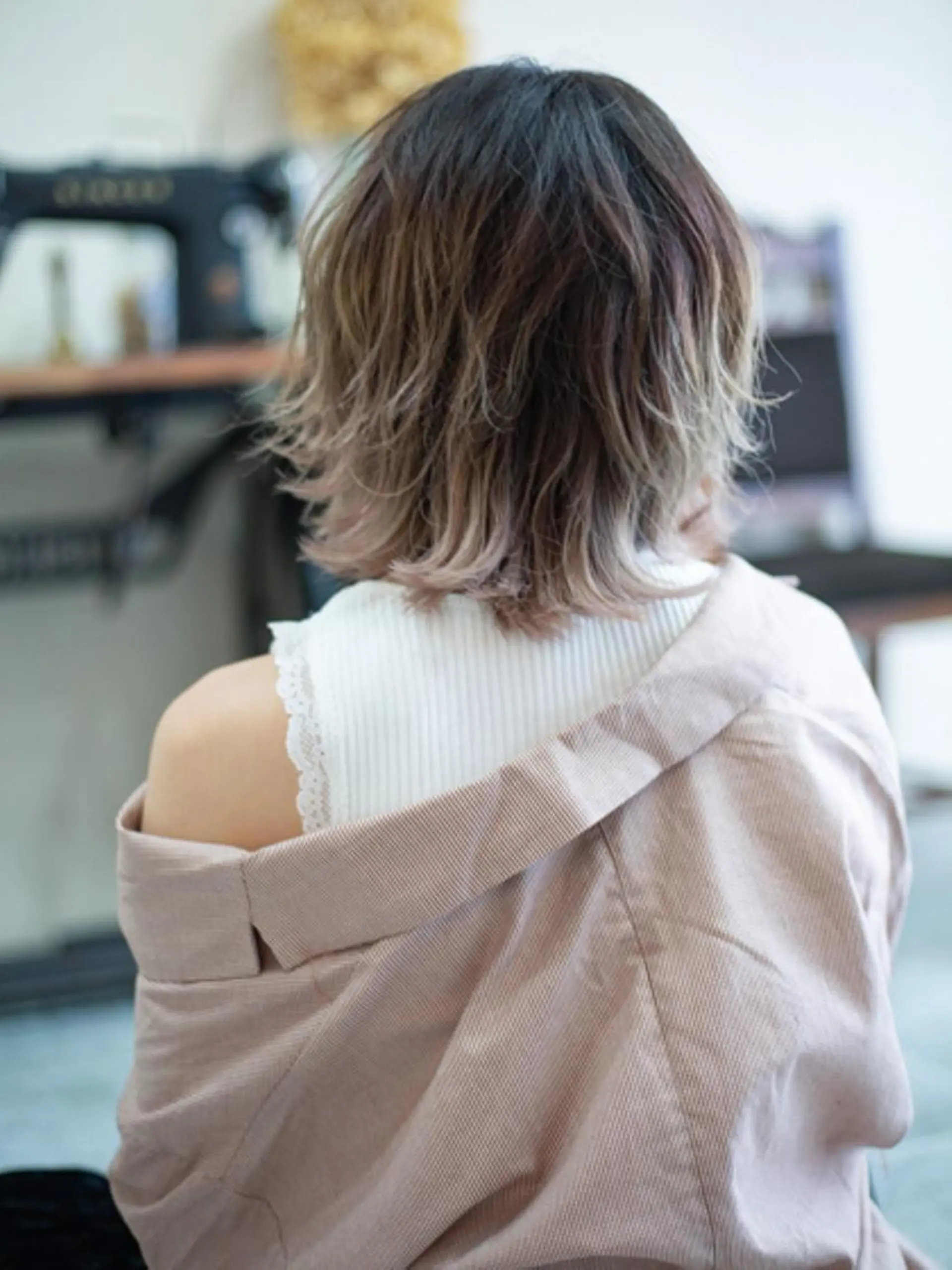 ショート ボブ ハイレイヤー ハイライト レイヤーカット カット パーマ トリートメント 福島 浩司のヘアスタイル