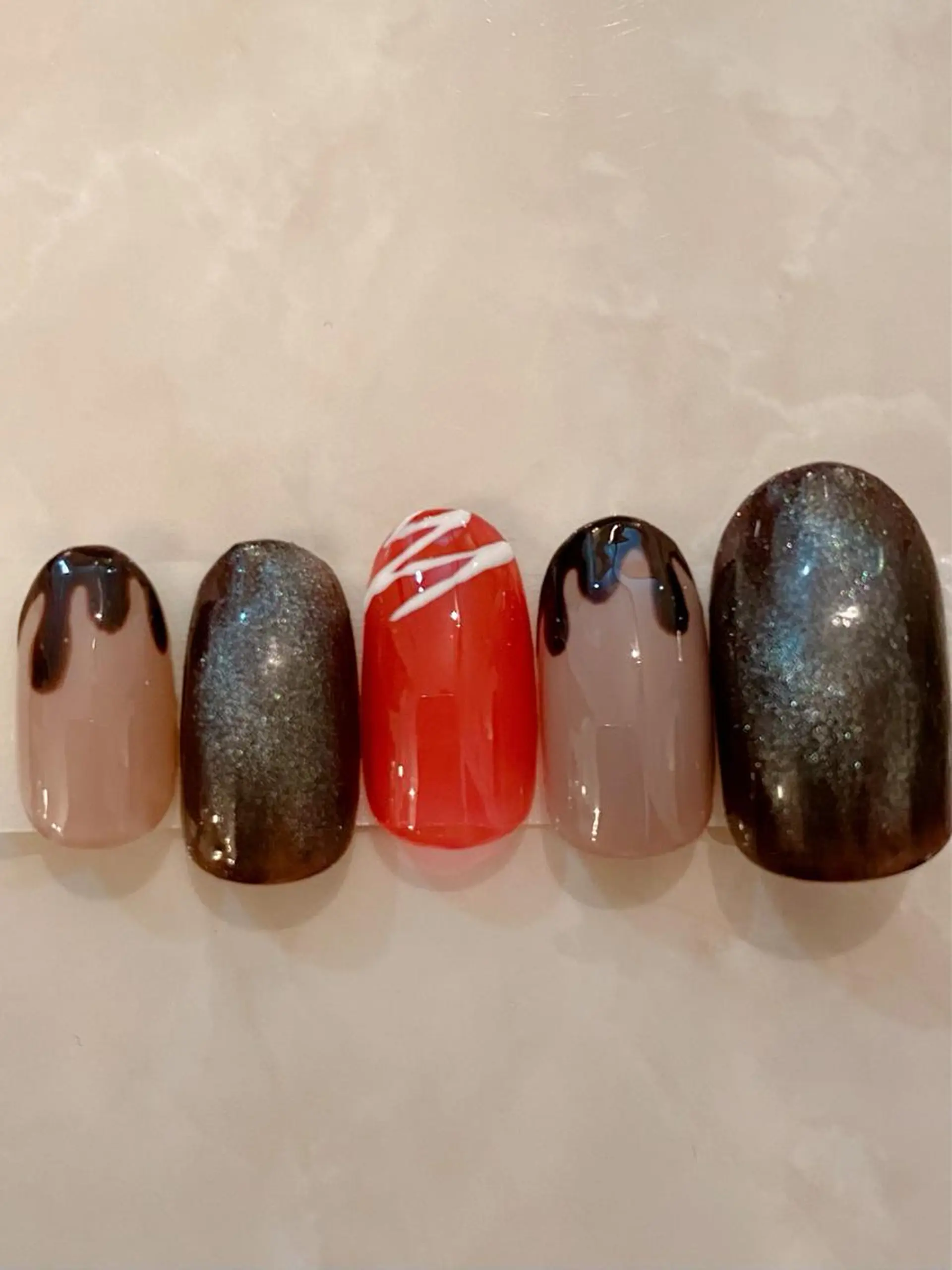 ネイル バレンタイン Daria. nailのマツエク・マツパデザイン