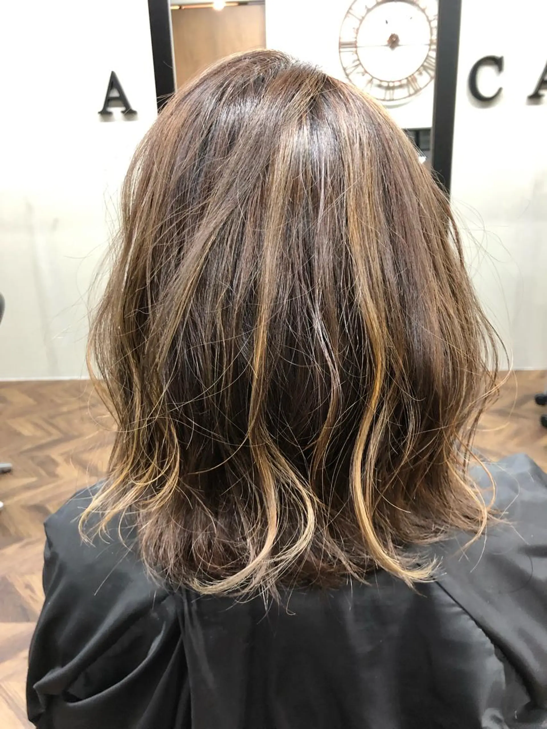 ミディアム カラー 山崎 義弘のヘアスタイル