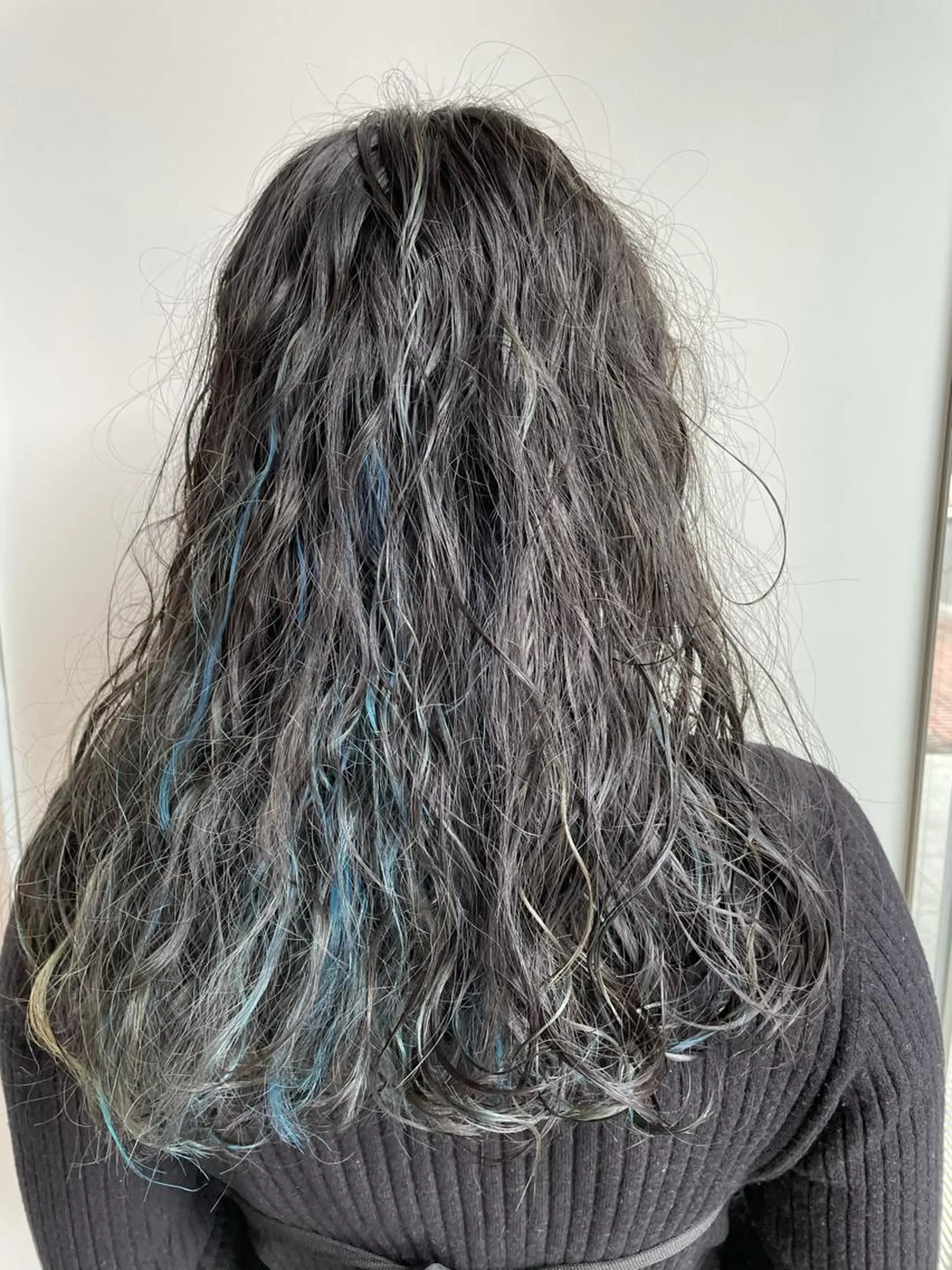 ロング カラー パーマ 吉田一輝 外国人パーマのヘアスタイル