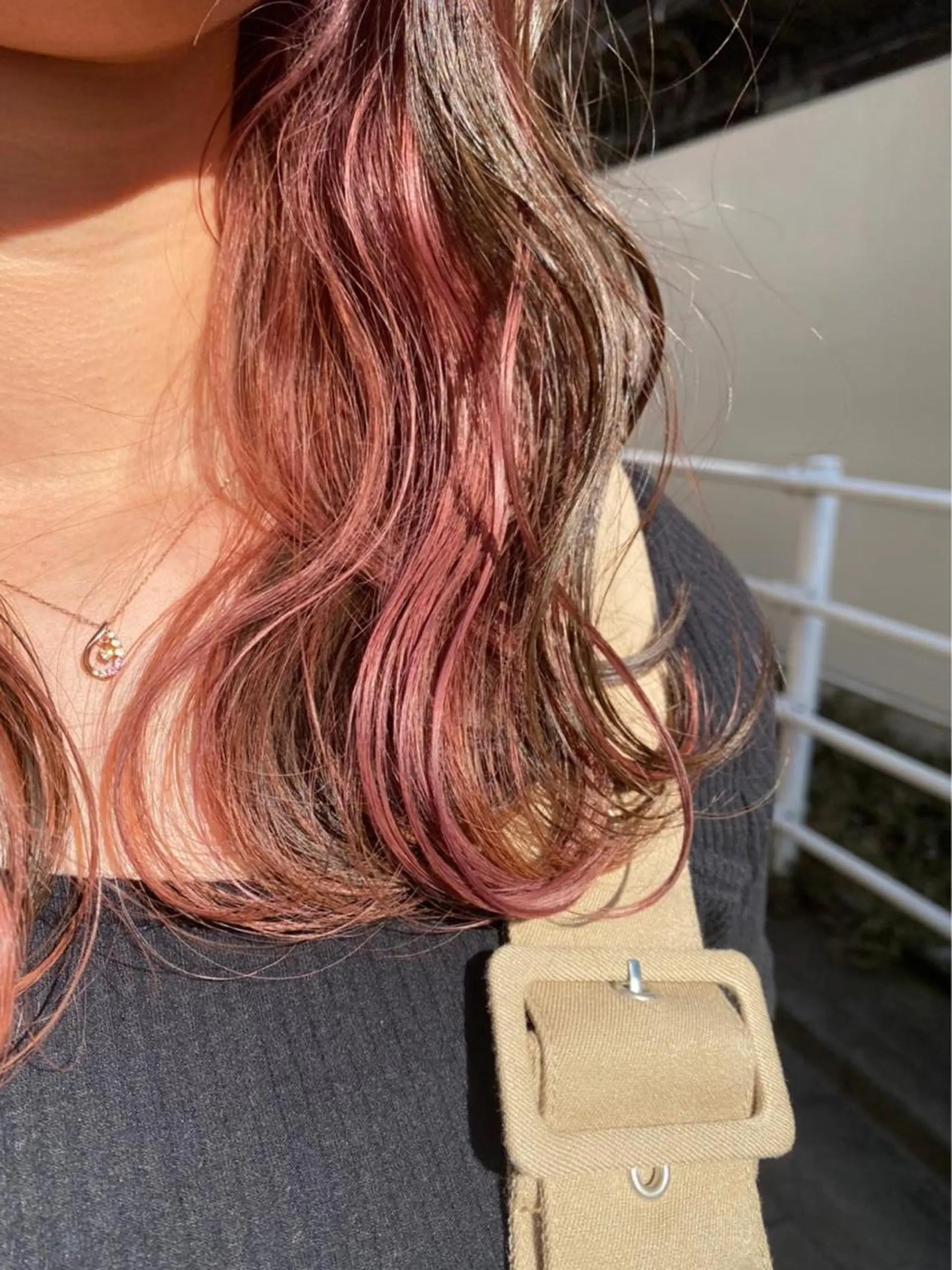 セミロング カラー ピンクカラー Tsuyoki .のヘアスタイル