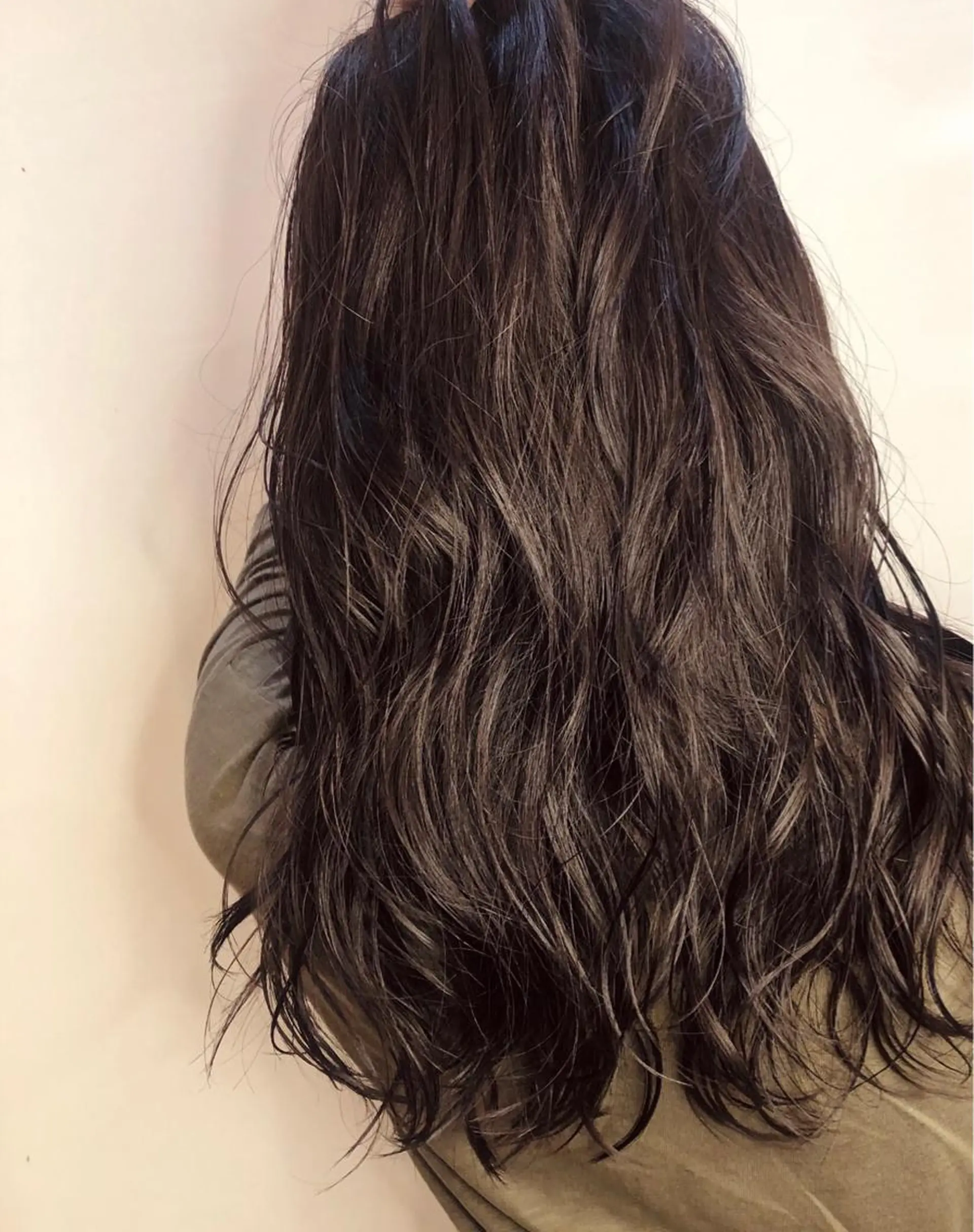 カラー 長嶋美奈/ 韓国風レイヤーカットのマツエク・マツパデザイン