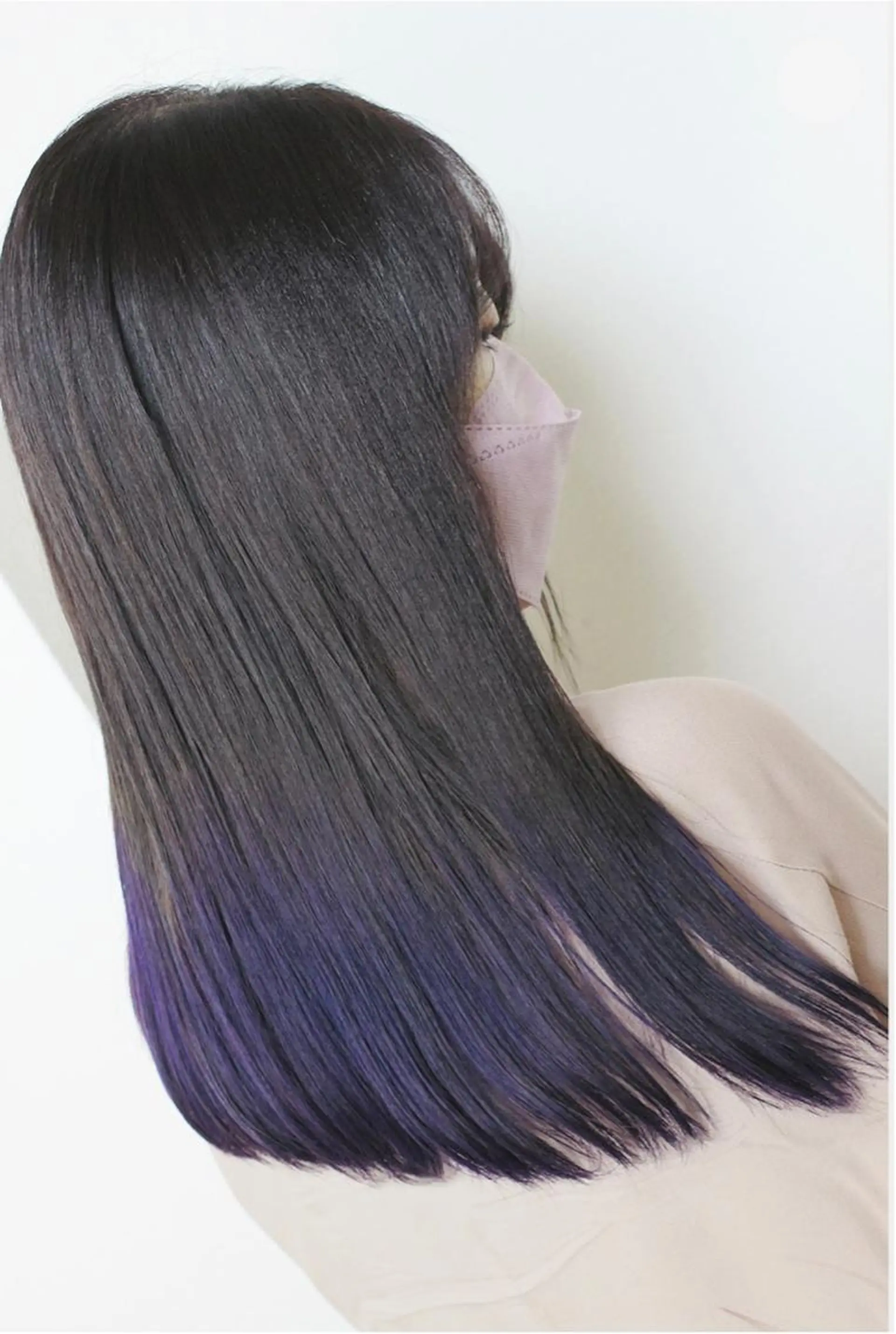 ロング カラー パープルカラー シルバー ヘアカラー 土居 正季のヘアスタイル