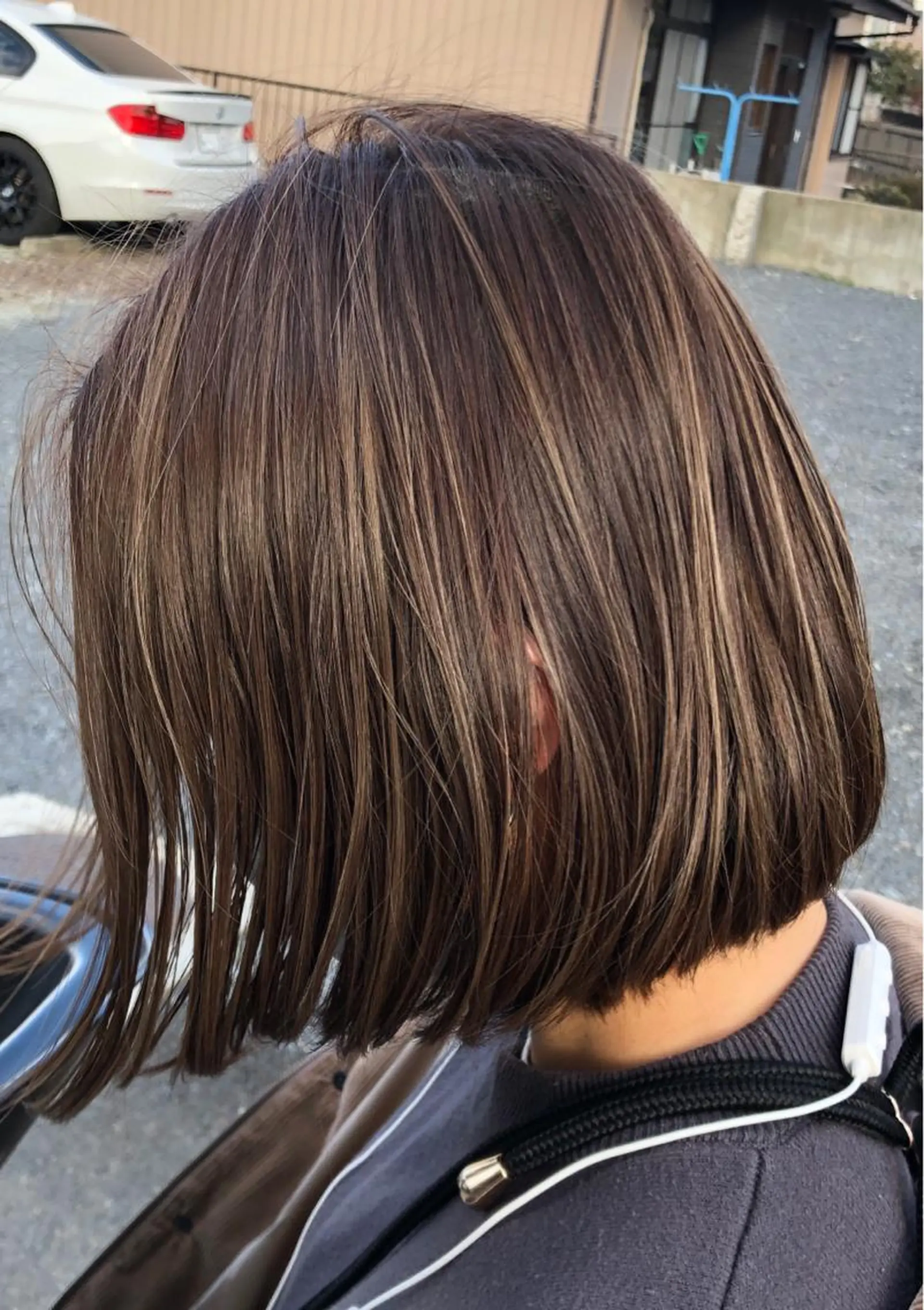 ショート カット ヘアカラー 艶カラー🩵💛 NANAのヘアスタイル