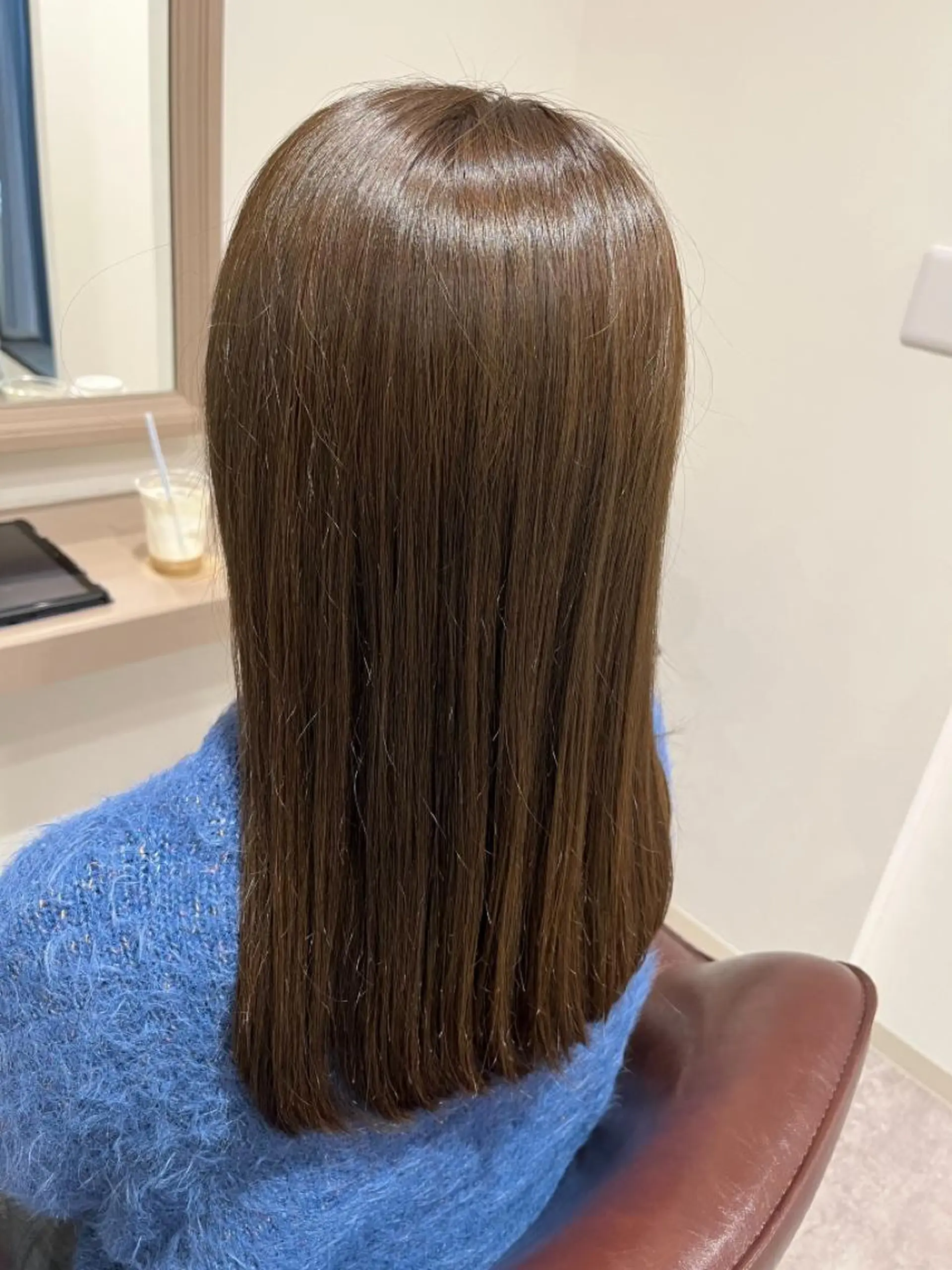 セミロング カット ヘアカラー 井上 美春のヘアスタイル