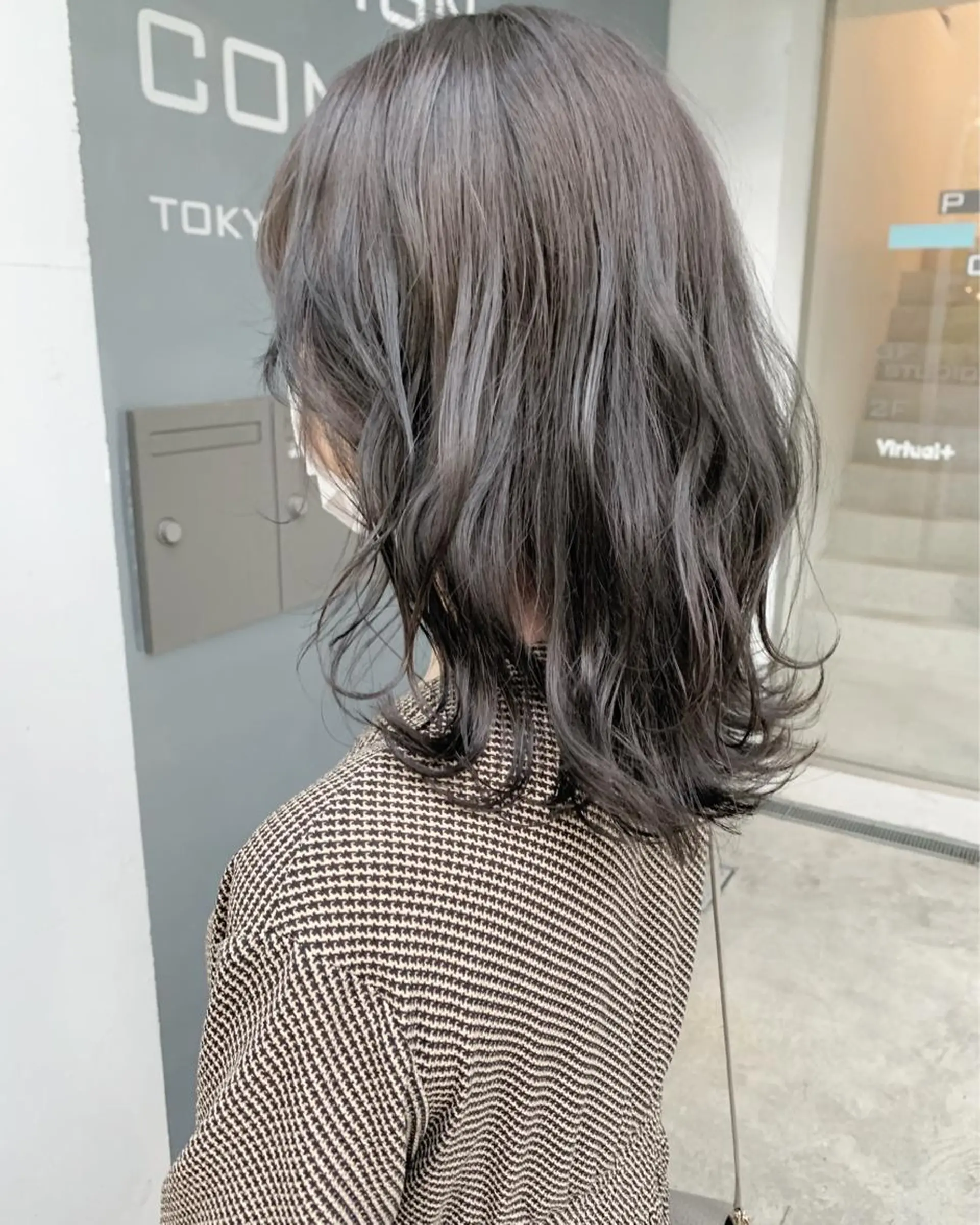 ミディアム カラー マツエク・マツパ ヘアカラー トリートメント ハイトーン&暗髪🔥 表参道二刀流マエダのヘアスタイル