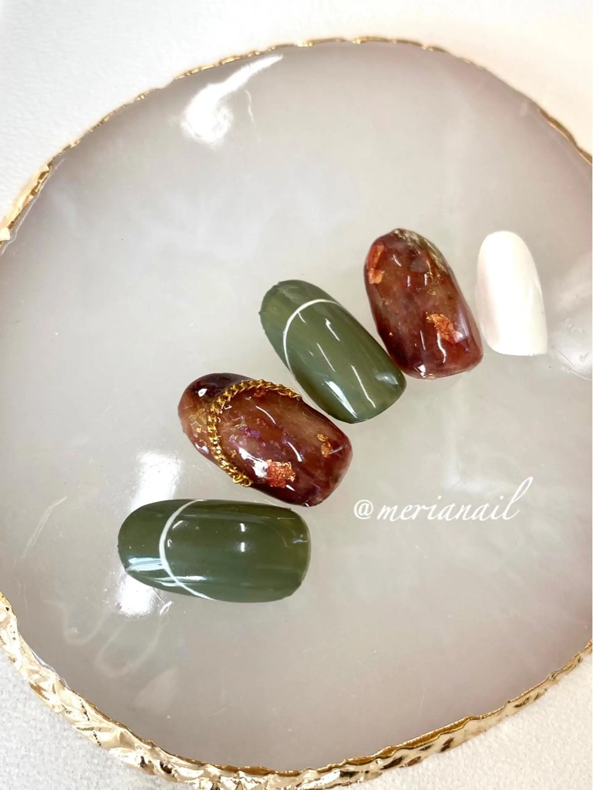 ショート カラー ネイル アイブロウ ニュアンスネイル ハンドネイル INFINITY所属・INFINITY nailのネイルデザイン