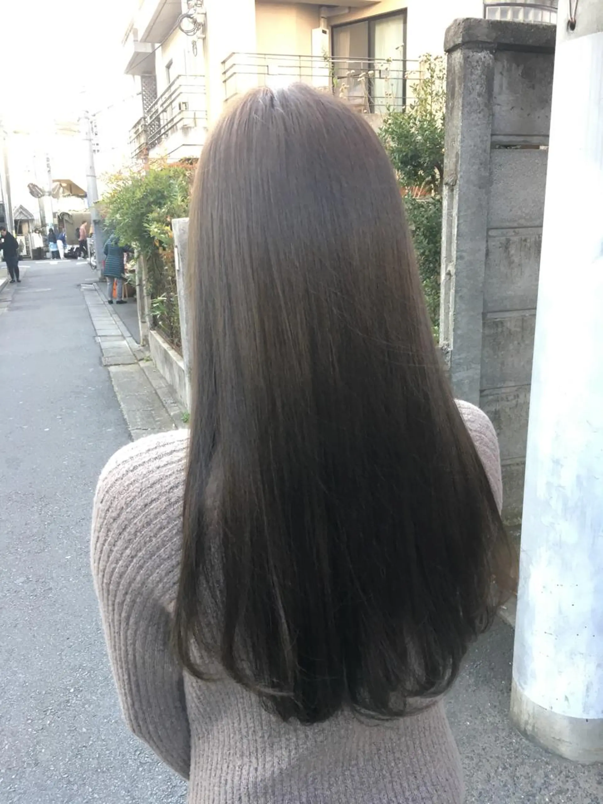 セミロング カラー メンズ眉毛ITSUK Iメンズ専門　新宿の眉毛・アイブロウイメージ