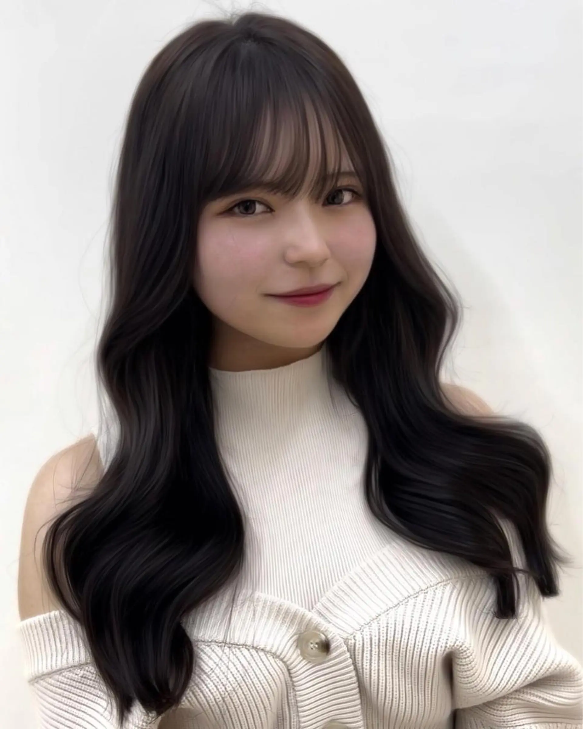 ロング カット トリートメント レイヤーカット/ 顔まわり/アオイのヘアスタイル