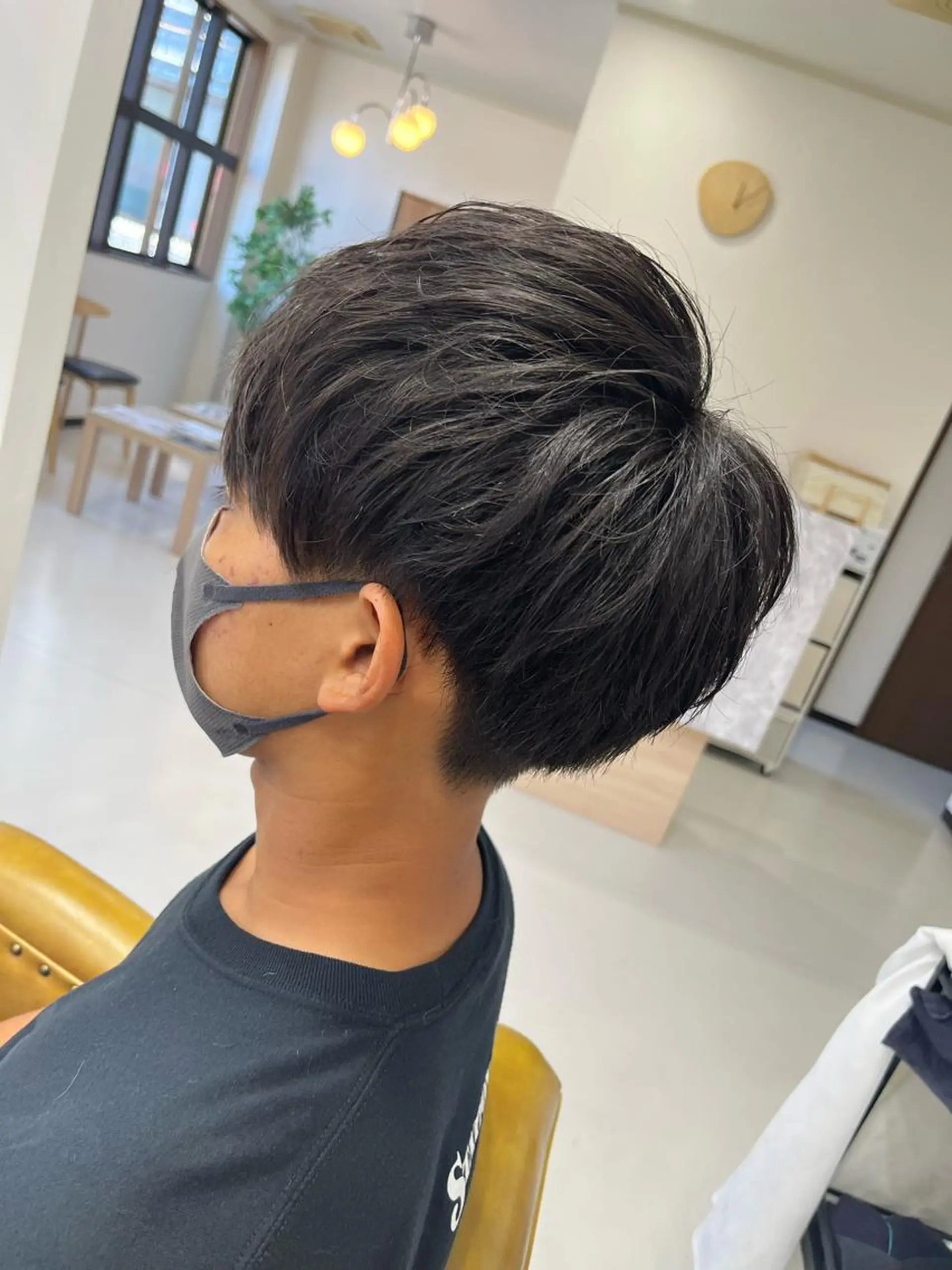 メンズ 峯 渉人のヘアスタイル