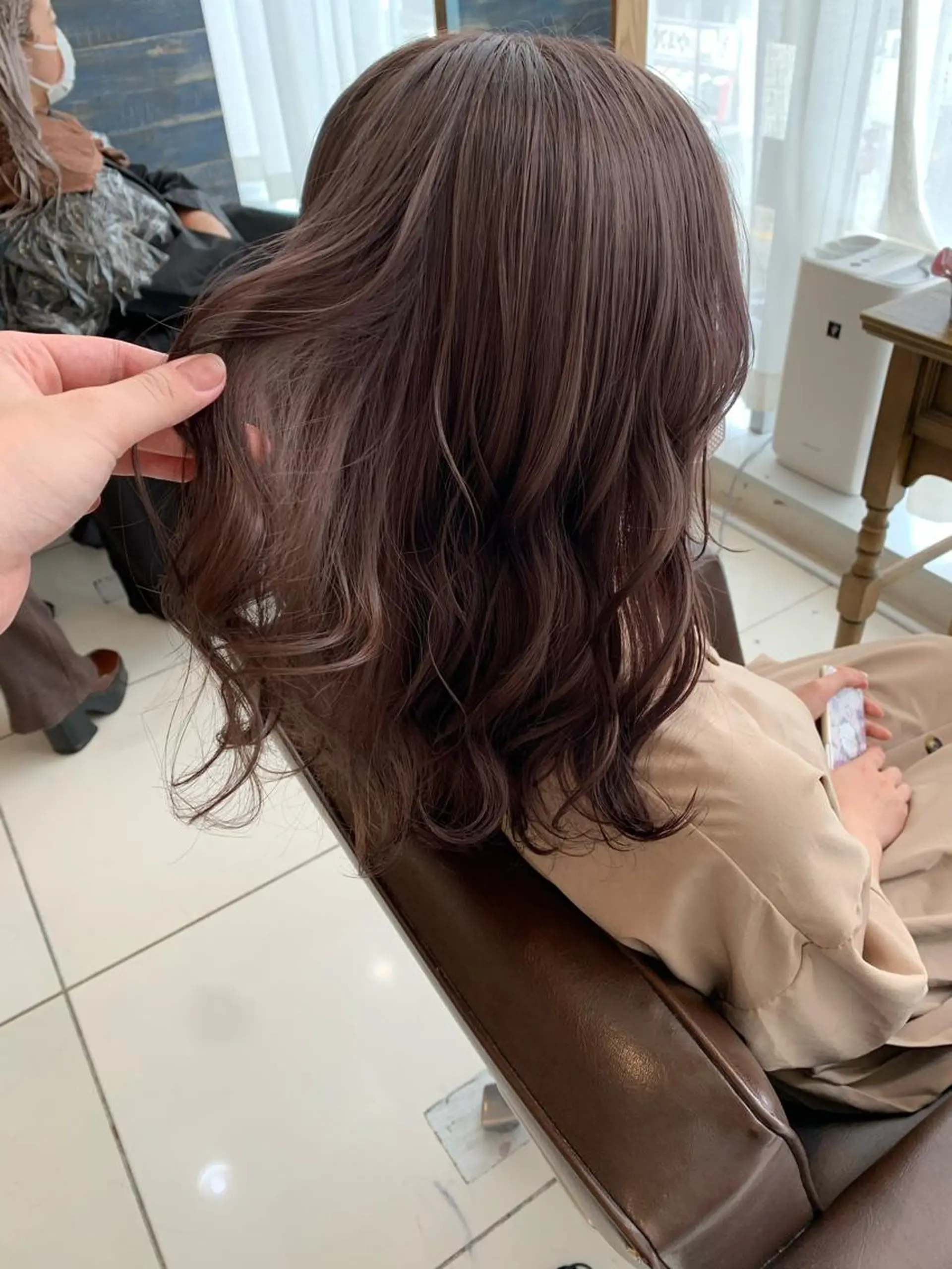 セミロング カラー ベージュカラー ショコラベージュ Beleza 渋谷所属・Kazusa/渋谷/ エクステ/ハイトーンのヘアスタイル