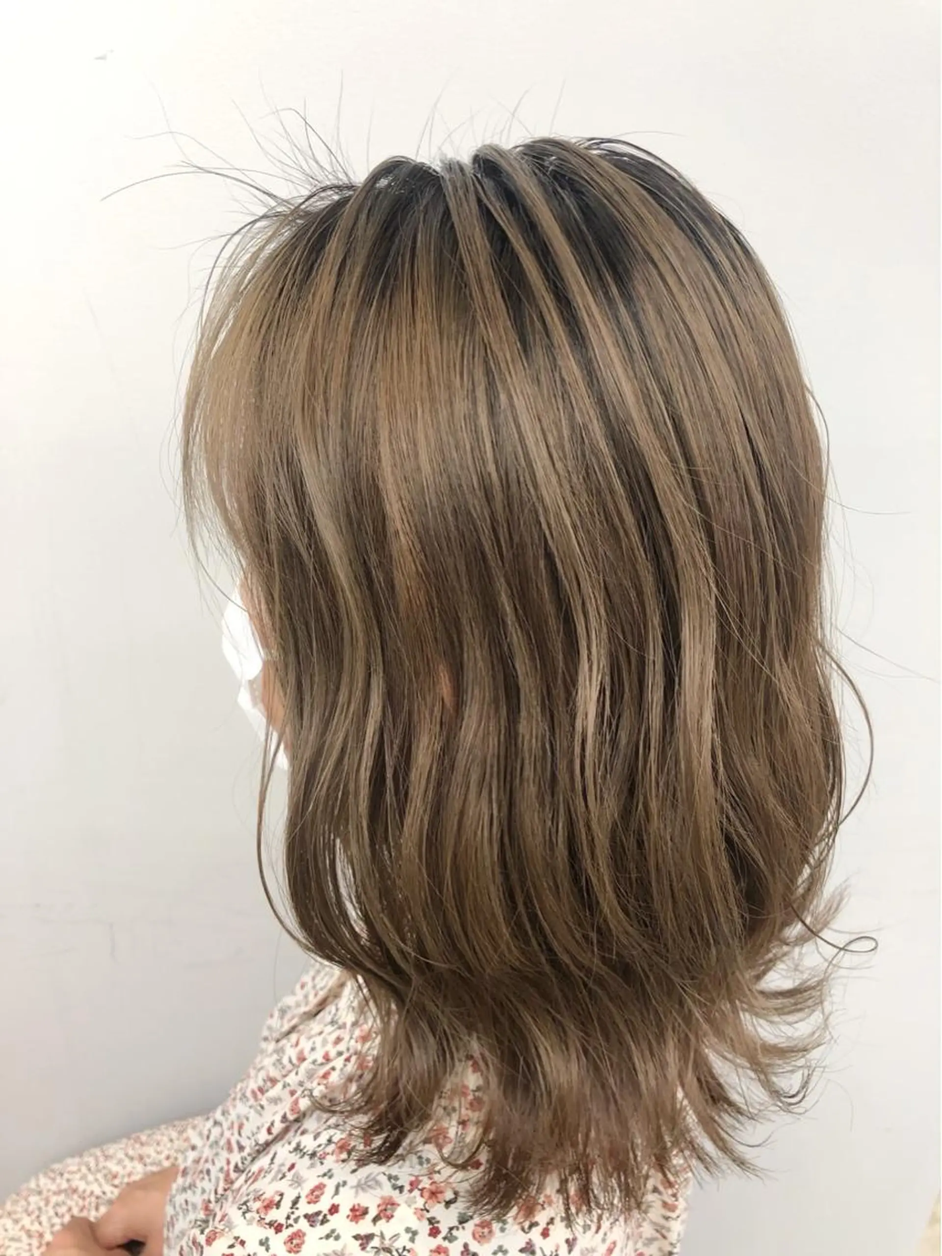 ミディアム カラー ベージュカラー 代表　YUKI ☆のヘアスタイル