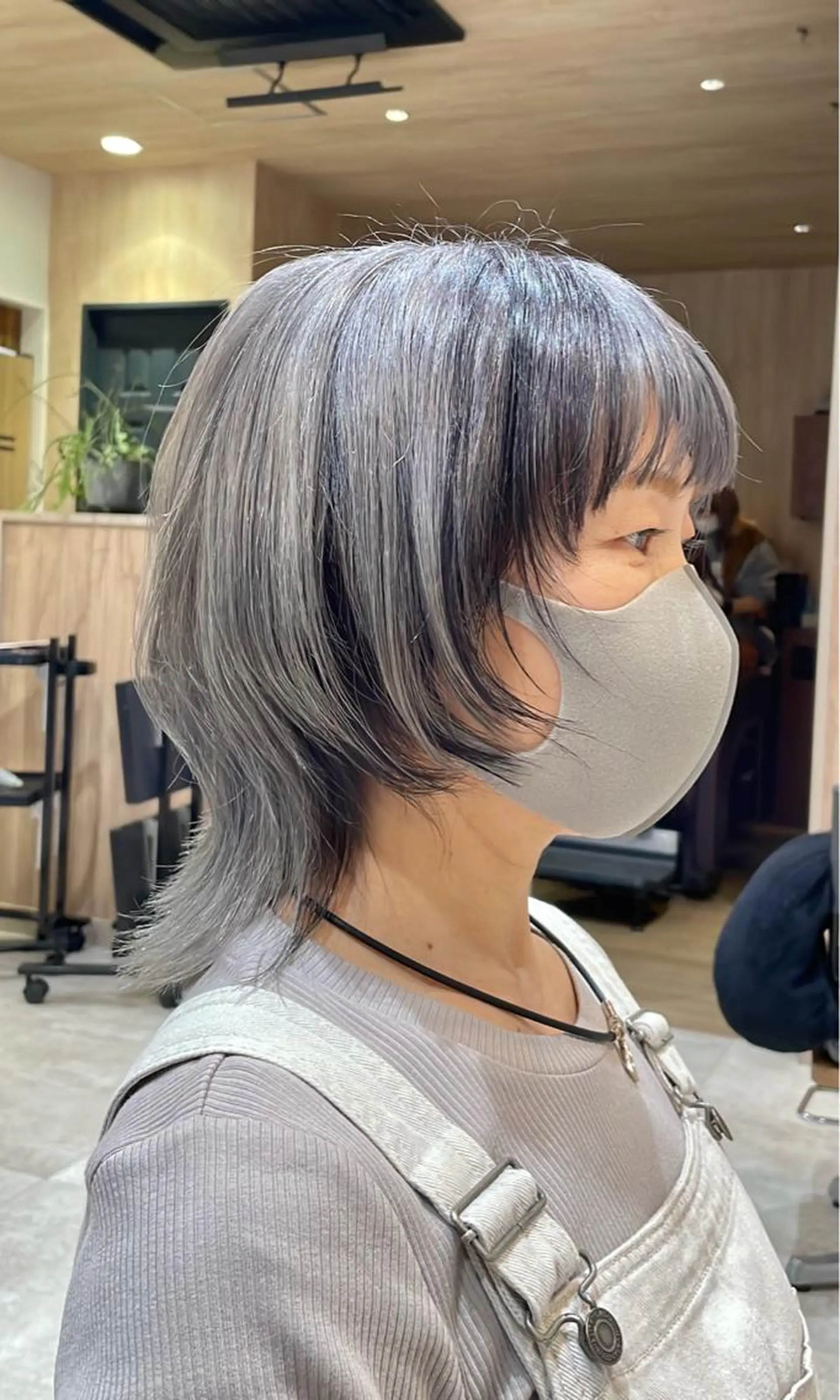 ショート カラー 似合わせ レイヤー須川のヘアスタイル