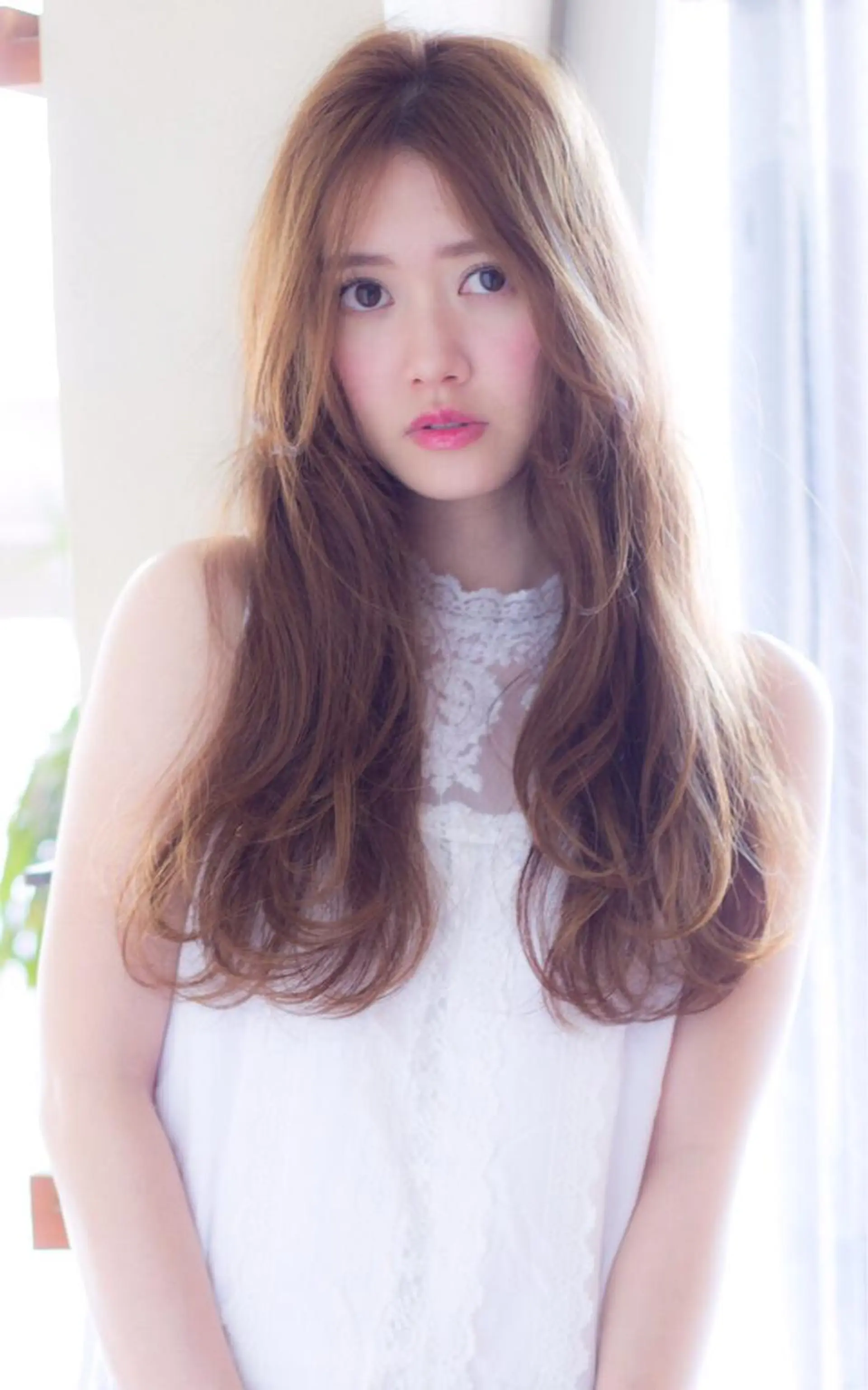 セミロング ロング パーマ ヘアアレンジ PLATINA所属・上田 ヒロツグのヘアスタイル