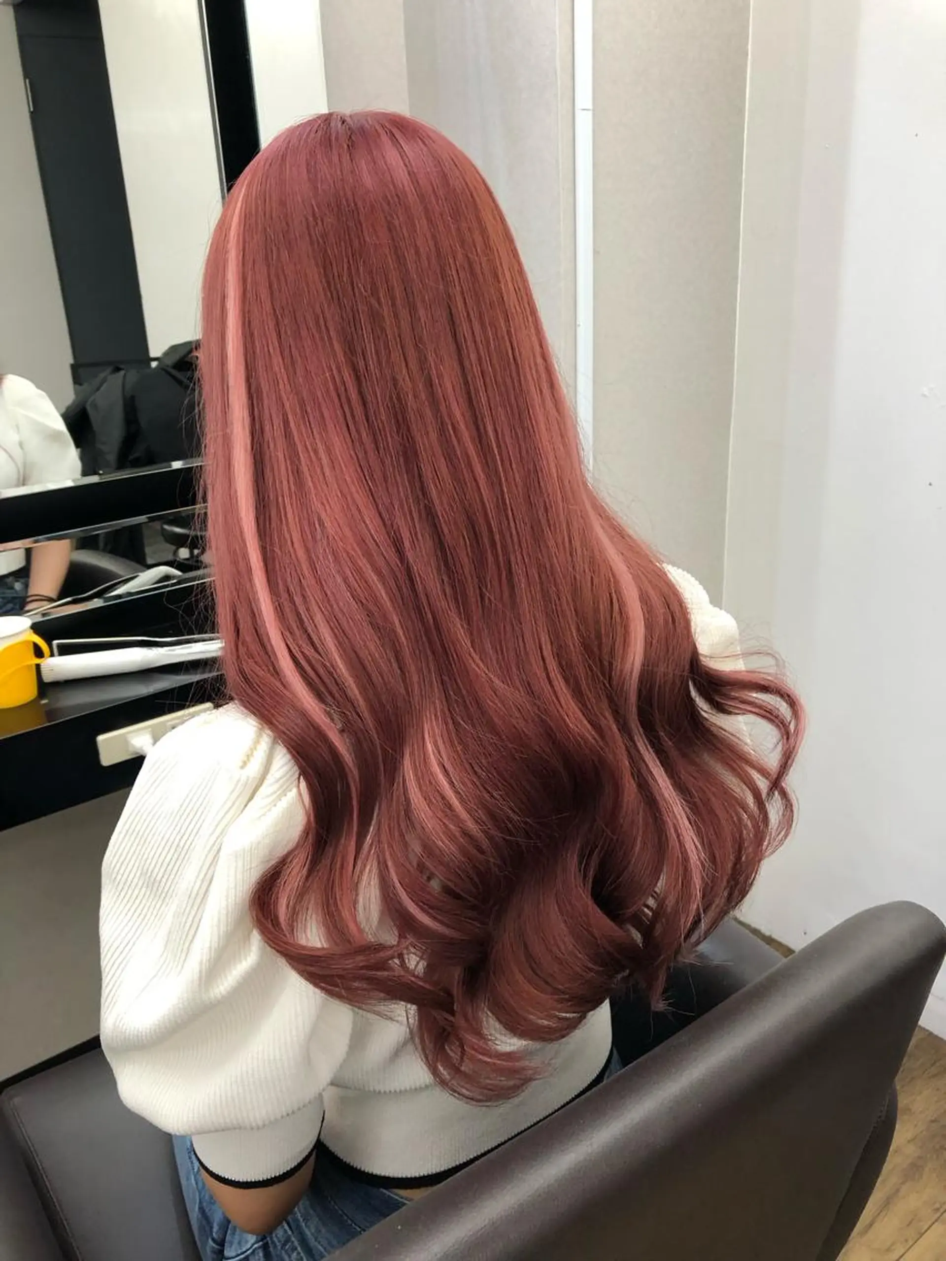 セミロング カラー ヘアアレンジ シールエクステ バレイヤージュ ハイライトカラー ハイトーンカラー ピンクカラー alpha. カラーエクステ下妻のヘアスタイル