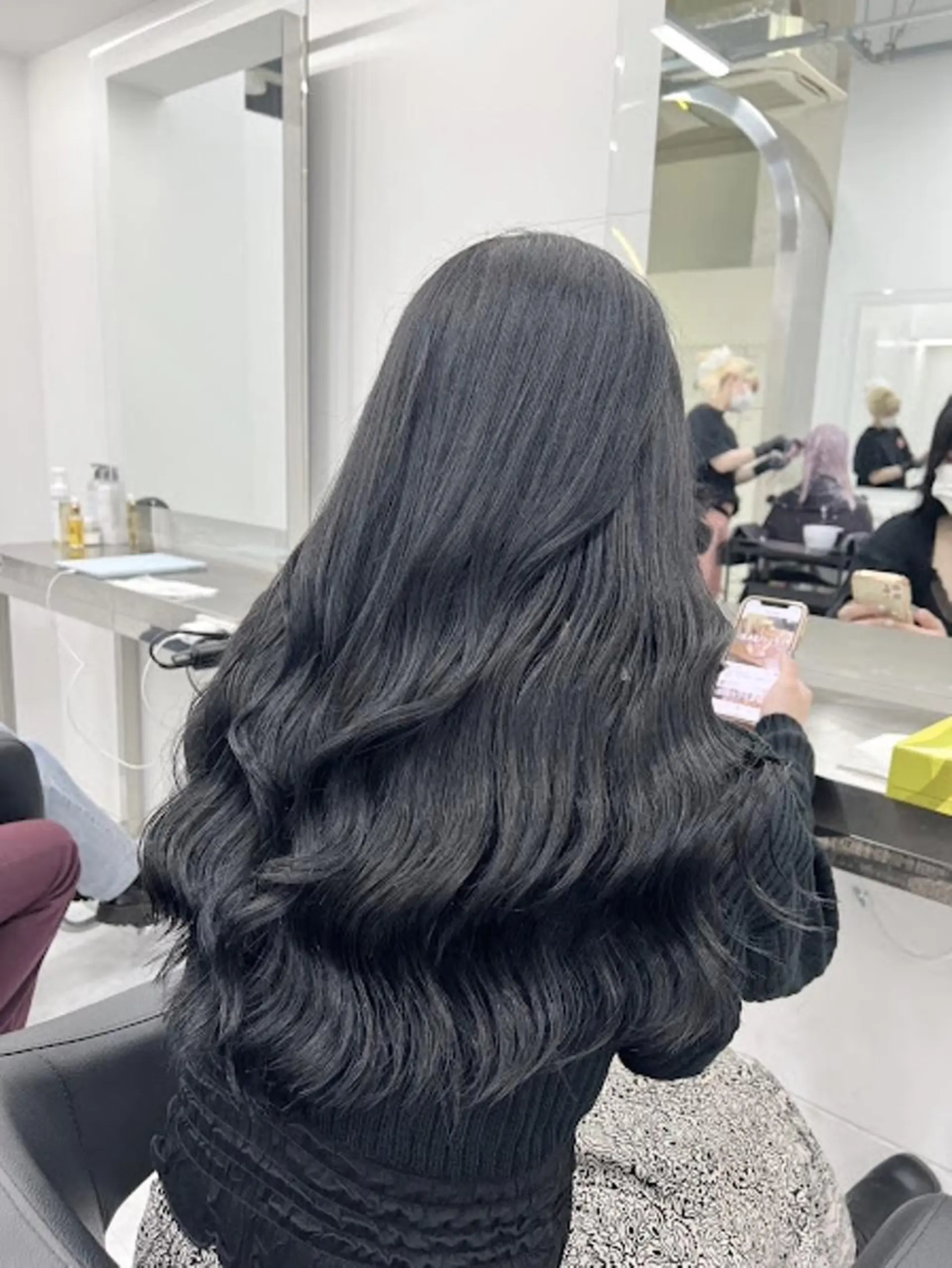 カラー 【公式】DISCO銀 座🪩トレンド🪽のヘアスタイル