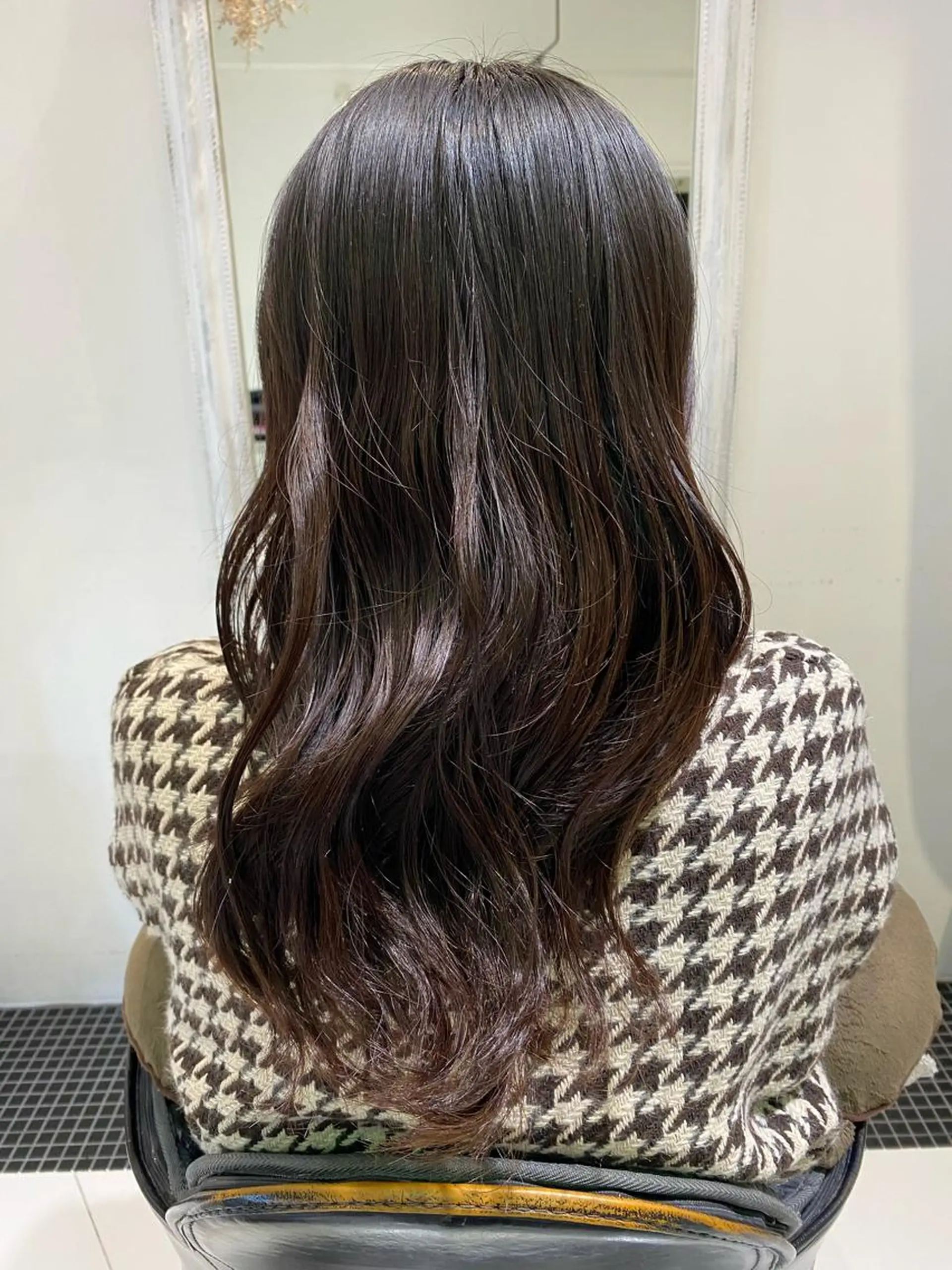 セミロング カラー ducha所属・DUCHA Tomida naoのヘアスタイル
