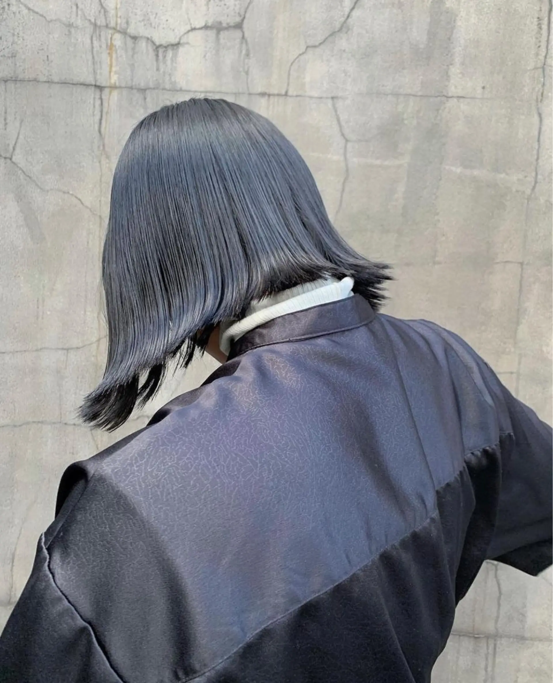 ミディアム カラー ブルーカラー ボブ カット haco＋所属・圧倒的デザイン力 店長🎨RENAのヘアスタイル