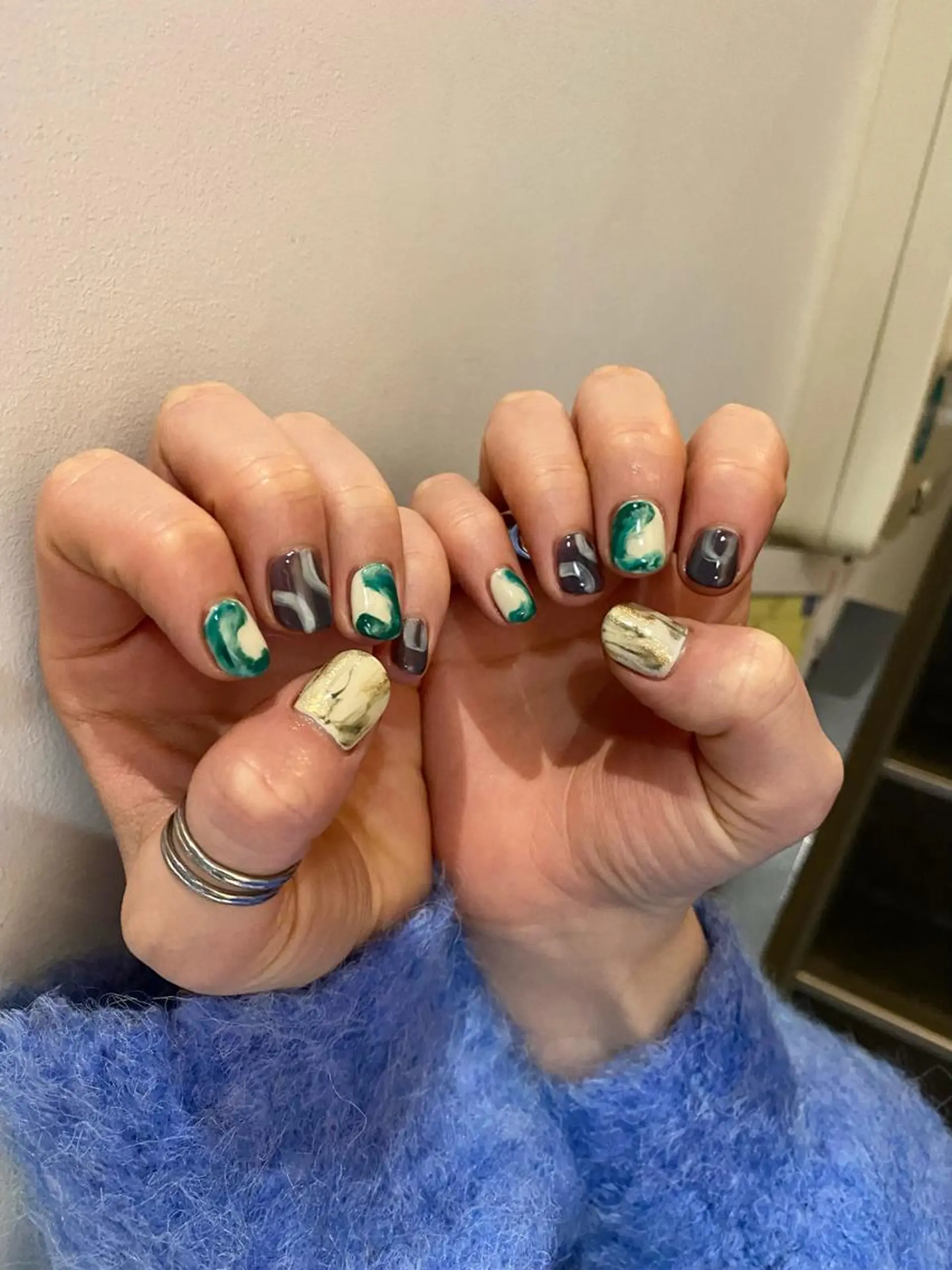 ネイル ハンドネイル 草加ニュアンスネイル 🌚hersのネイルデザイン