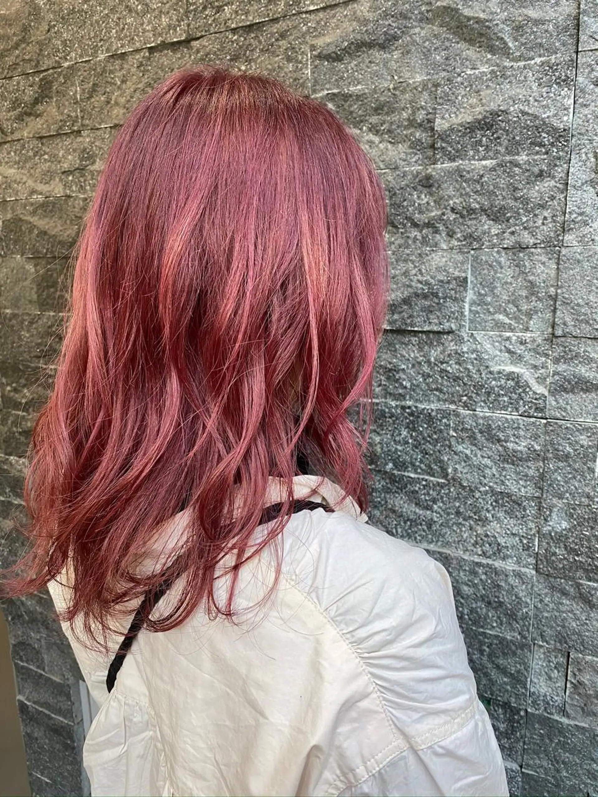 ミディアム 🧡 TOMO🧡のヘアスタイル