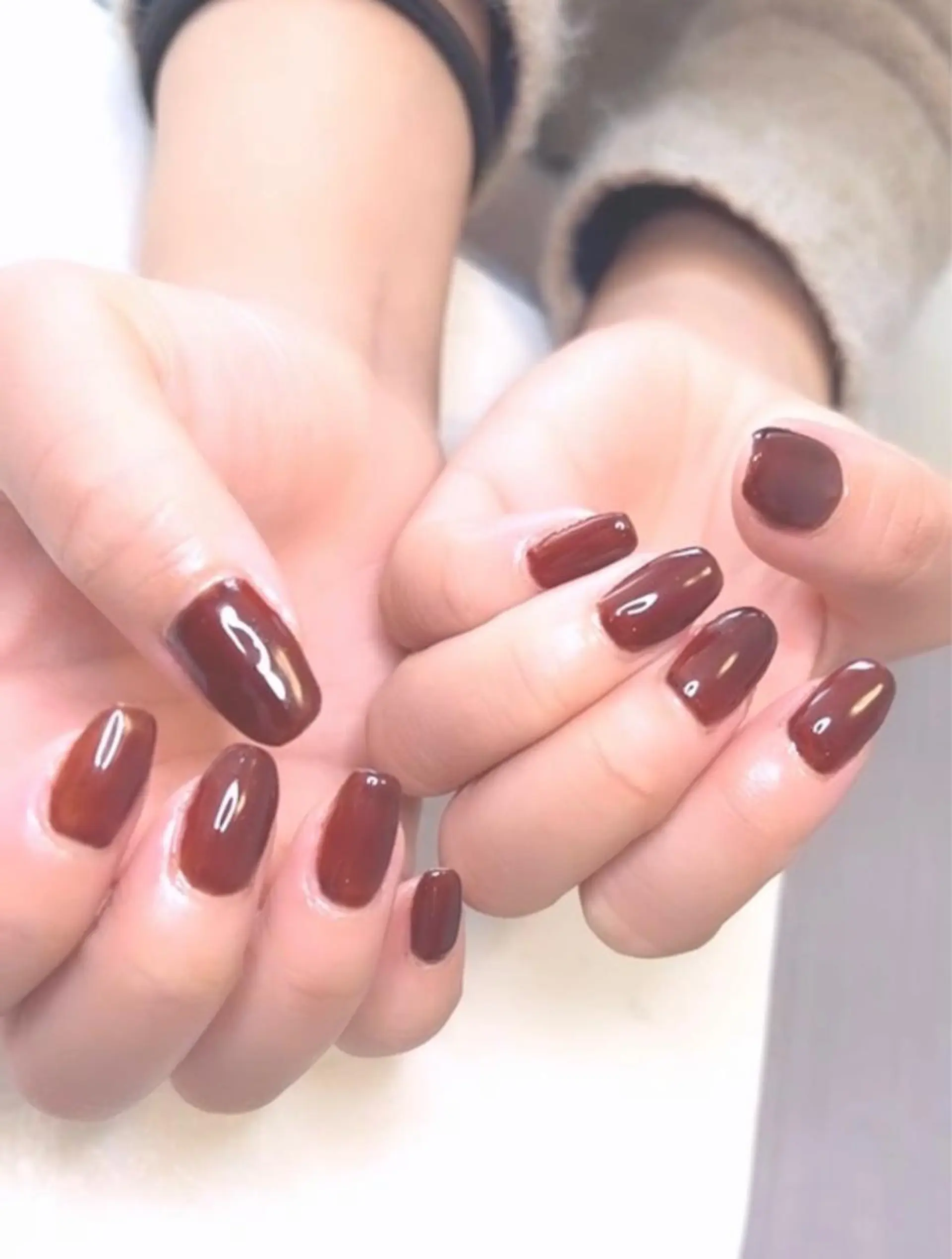 ネイル ブラウン ワンカラーネイル ハンドネイル ecru エクリュのネイルデザイン