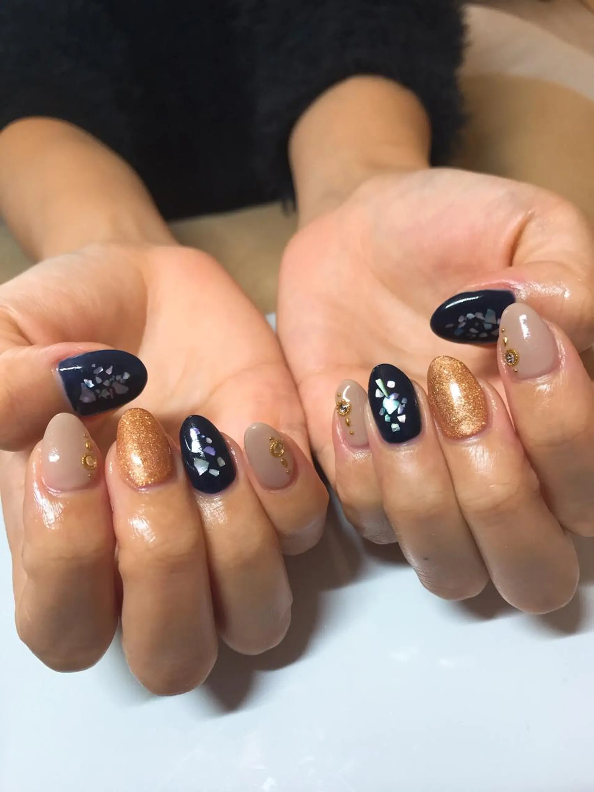 ネイル アートネイル ハンドネイル 木槿所属・吉冨 光恵のネイルデザイン