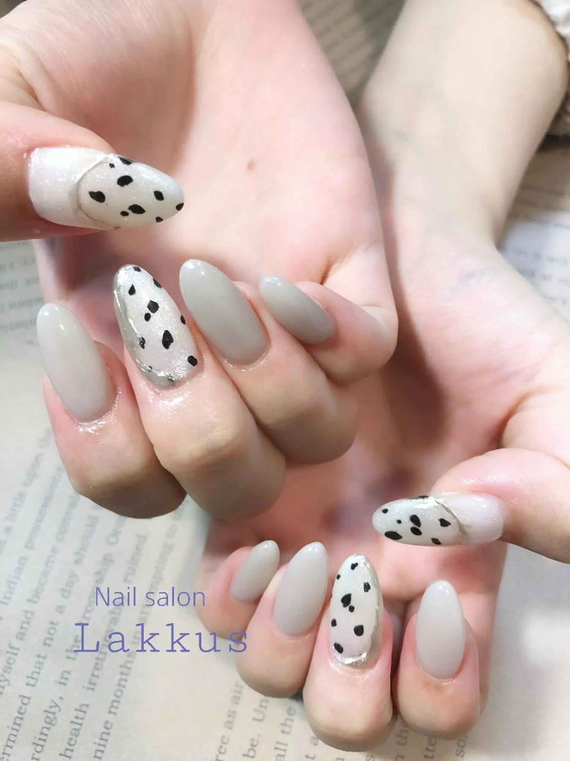 ネイル ミラーネイル ハンドネイル Lakkus T－Mのネイルデザイン