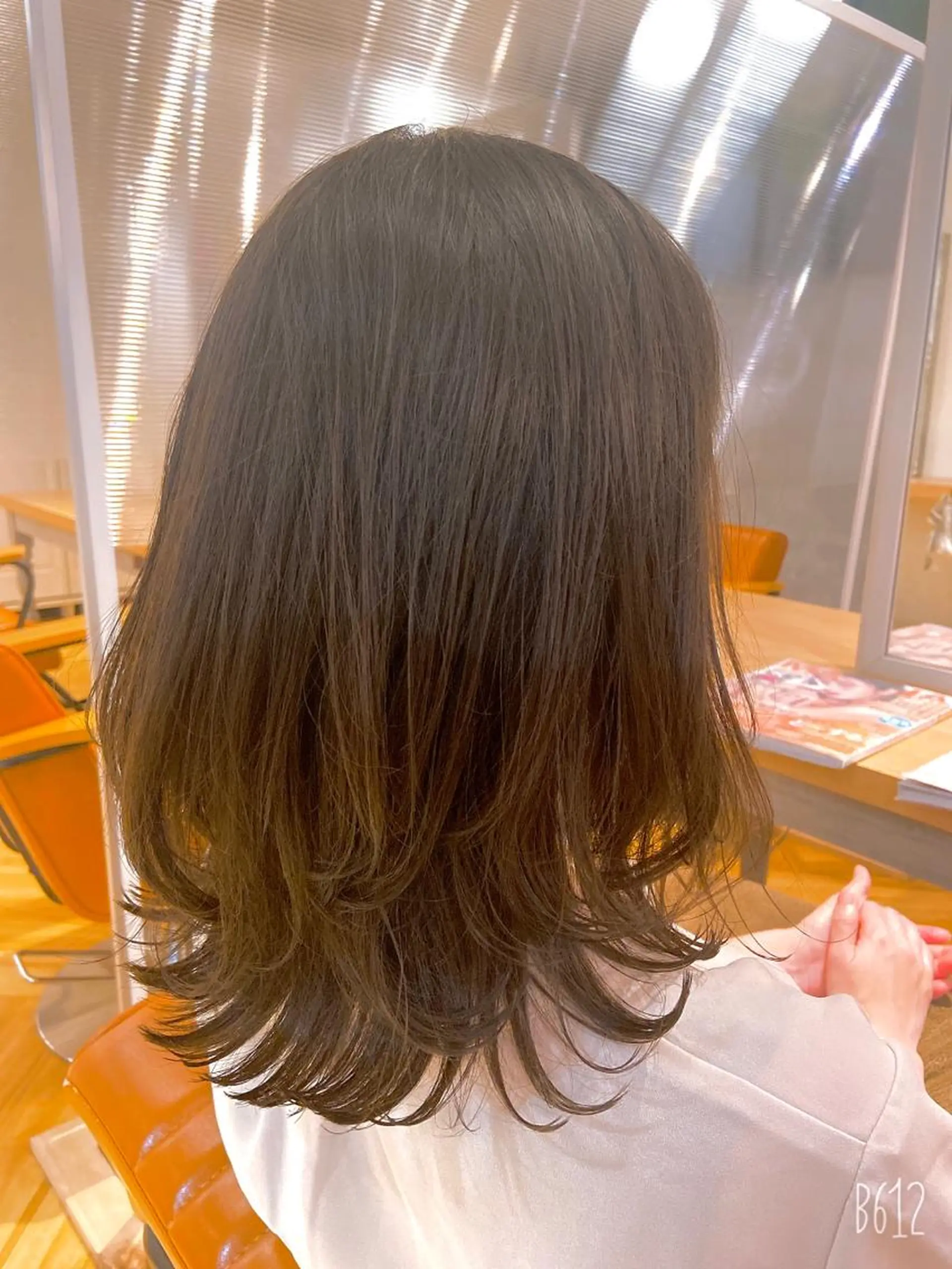 ミディアム くびれヘア レイヤーカット ✨髪質改善/透明感✨ 西野　陽のヘアスタイル