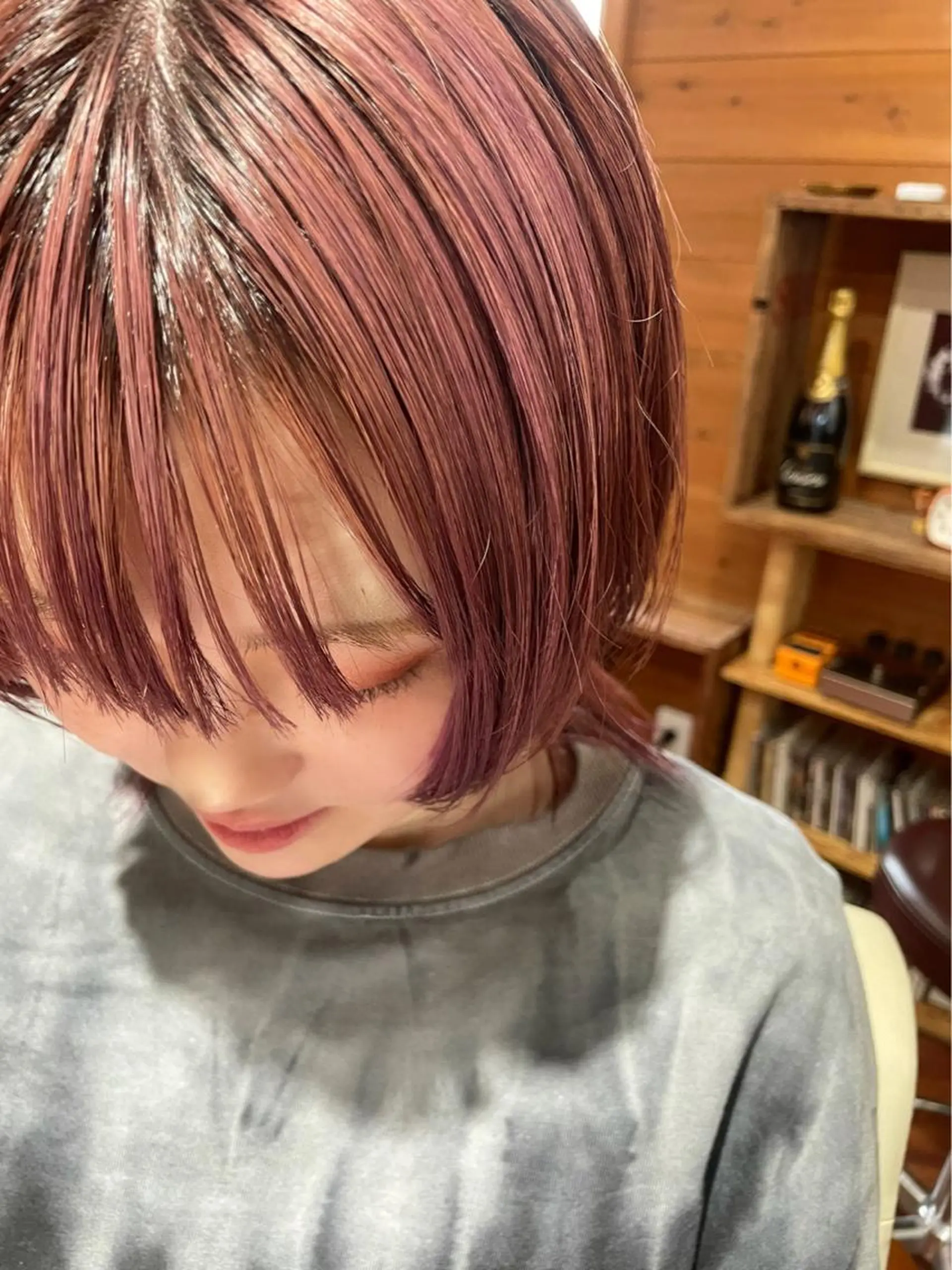 ショート カラー ウルフカット 神谷 涼のヘアスタイル