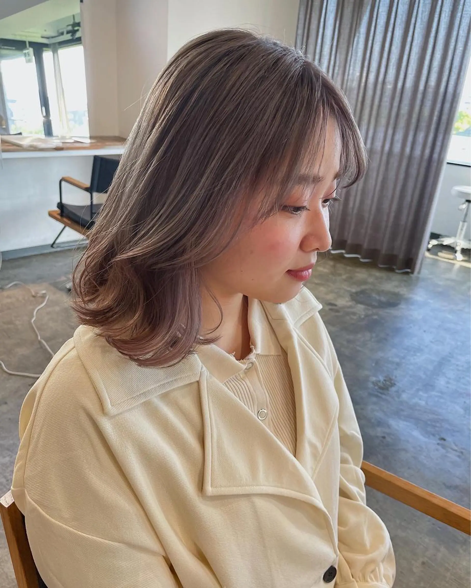 ミディアム カラー ヘアカラー トリートメント ヘアセット ✨艶ブリーチカラー ✨四ノ宮裕己のヘアスタイル