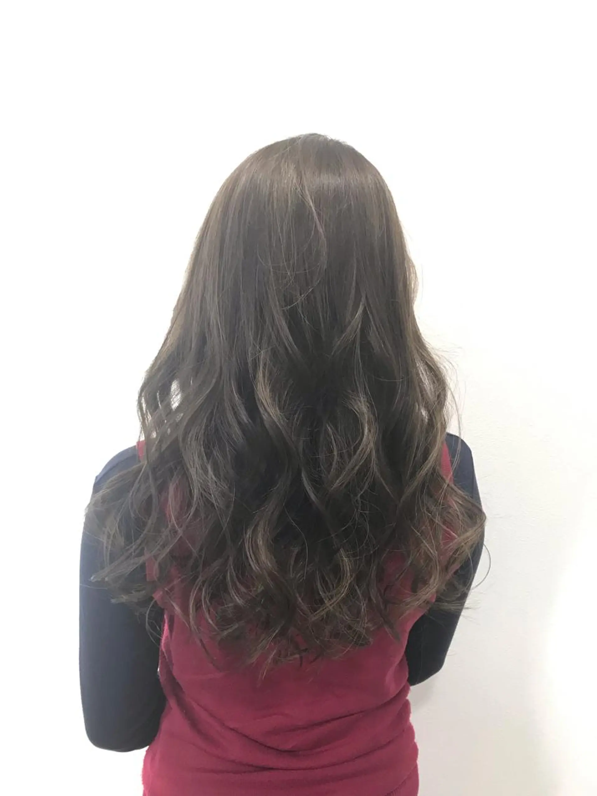 セミロング カラー アッシュ ベージュカラー ハイライトカラー ハイライト マンツーマン/透明感 foi hairのヘアスタイル