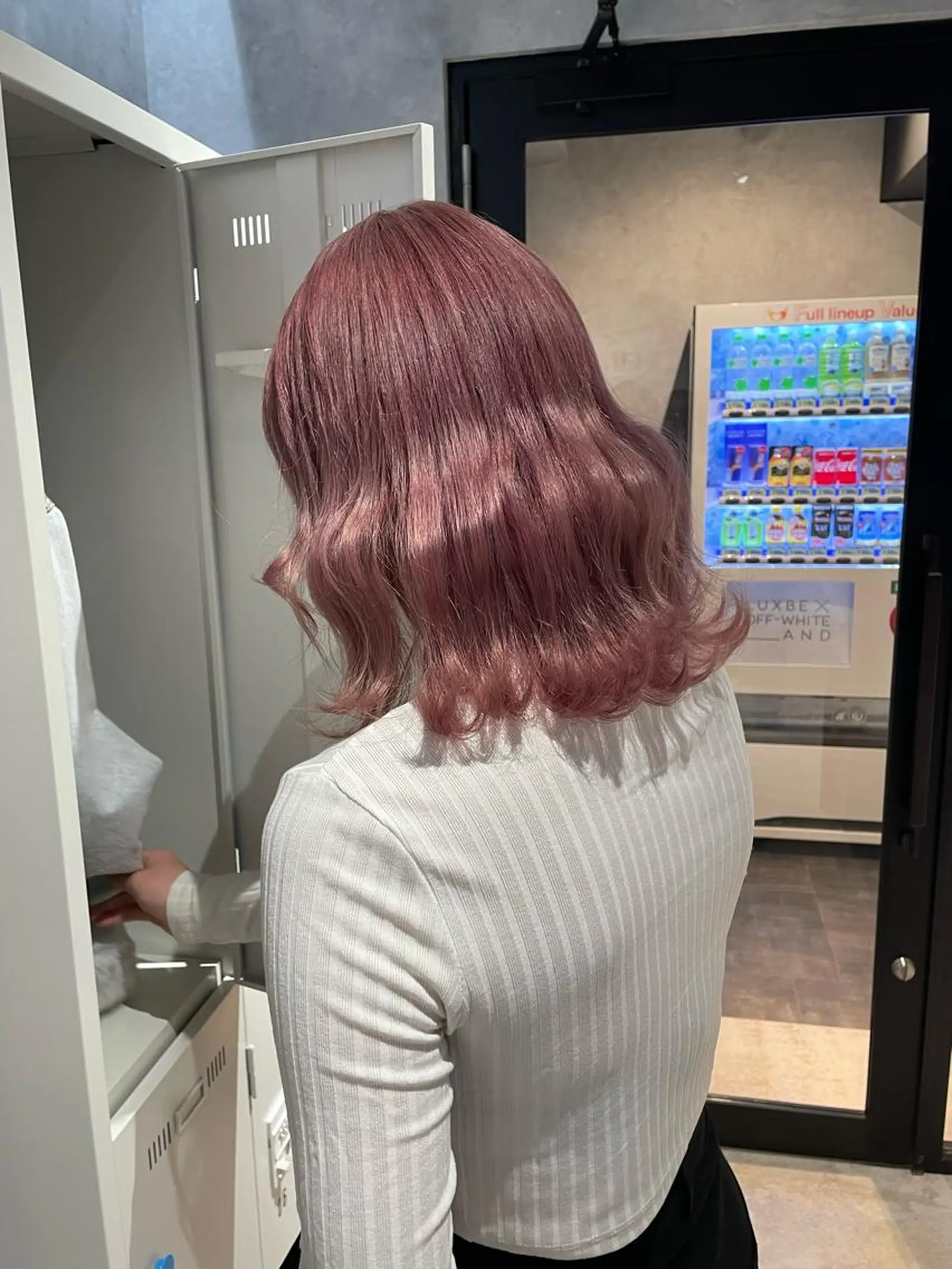 ミディアム Cielro【 シェイロ 】所属・Cielro/ダブル カラー/西田咲希のヘアスタイル