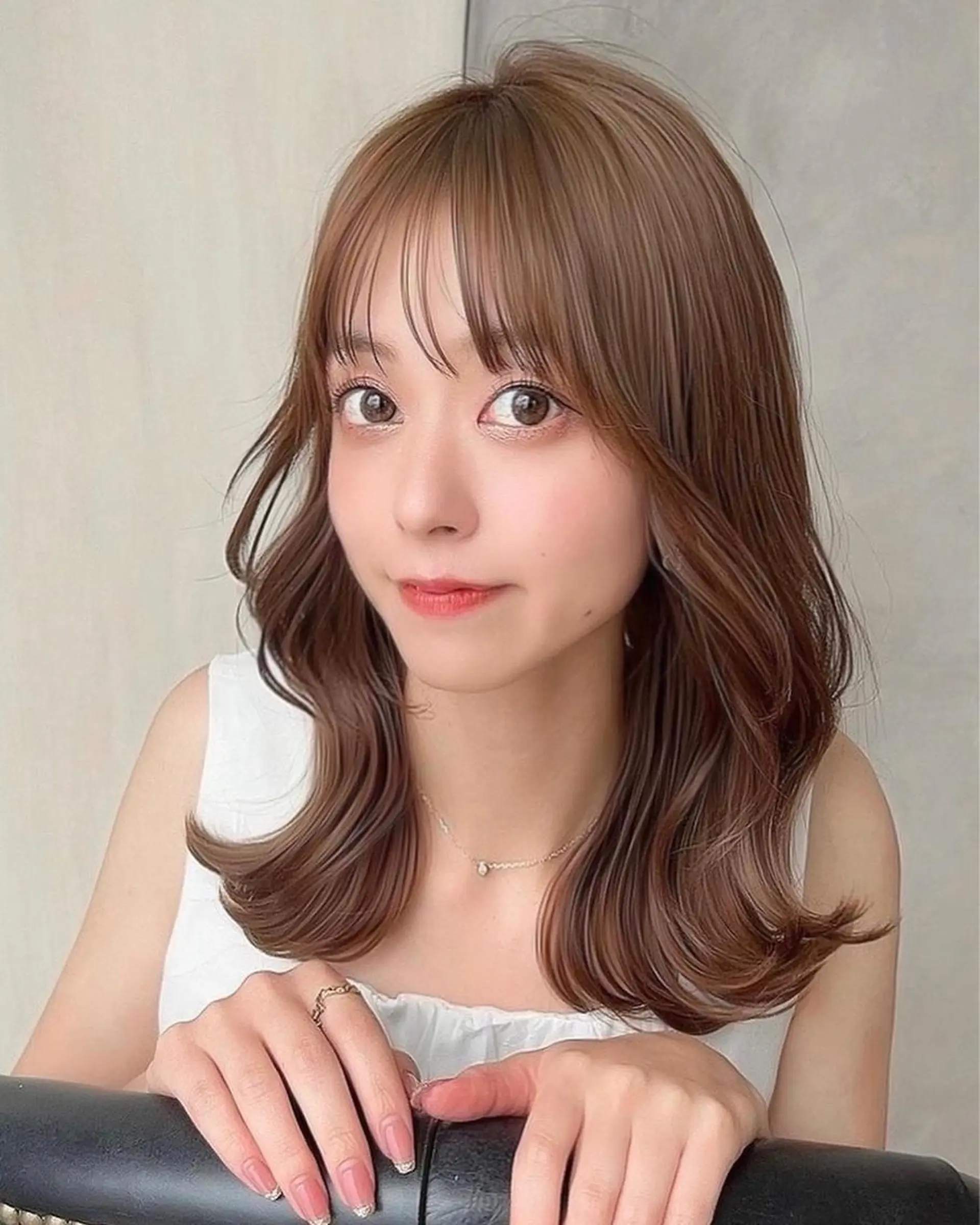 ミディアム くびれヘア 髪質改善 縮毛矯正 🧡くびれヘア/前髪 顔周り🧡久原結衣のヘアスタイル