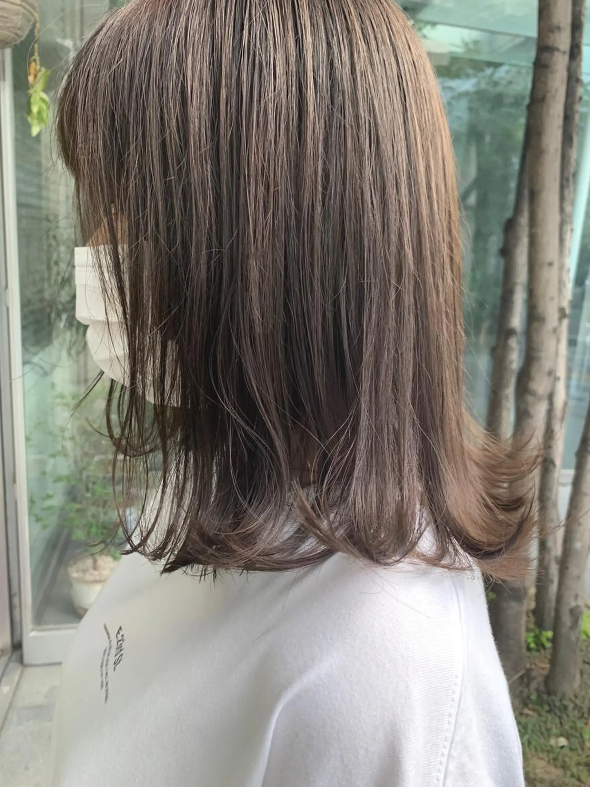 セミロング カラー カット ヘアカラー fio マナミのヘアスタイル
