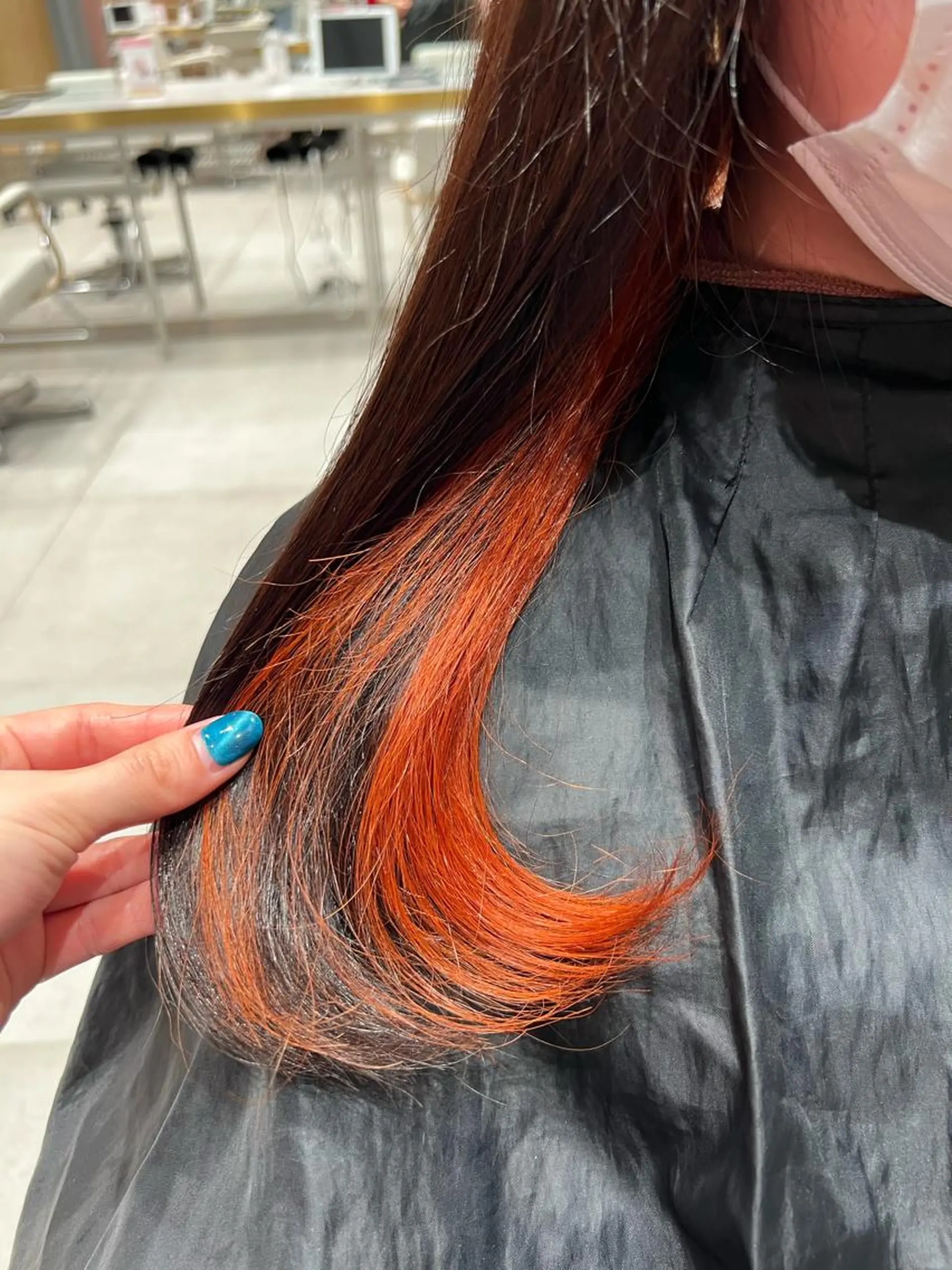 カラー オレンジ カット ヘアカラー トリートメント 透明感カラー/レイヤ ーhinata.のヘアスタイル