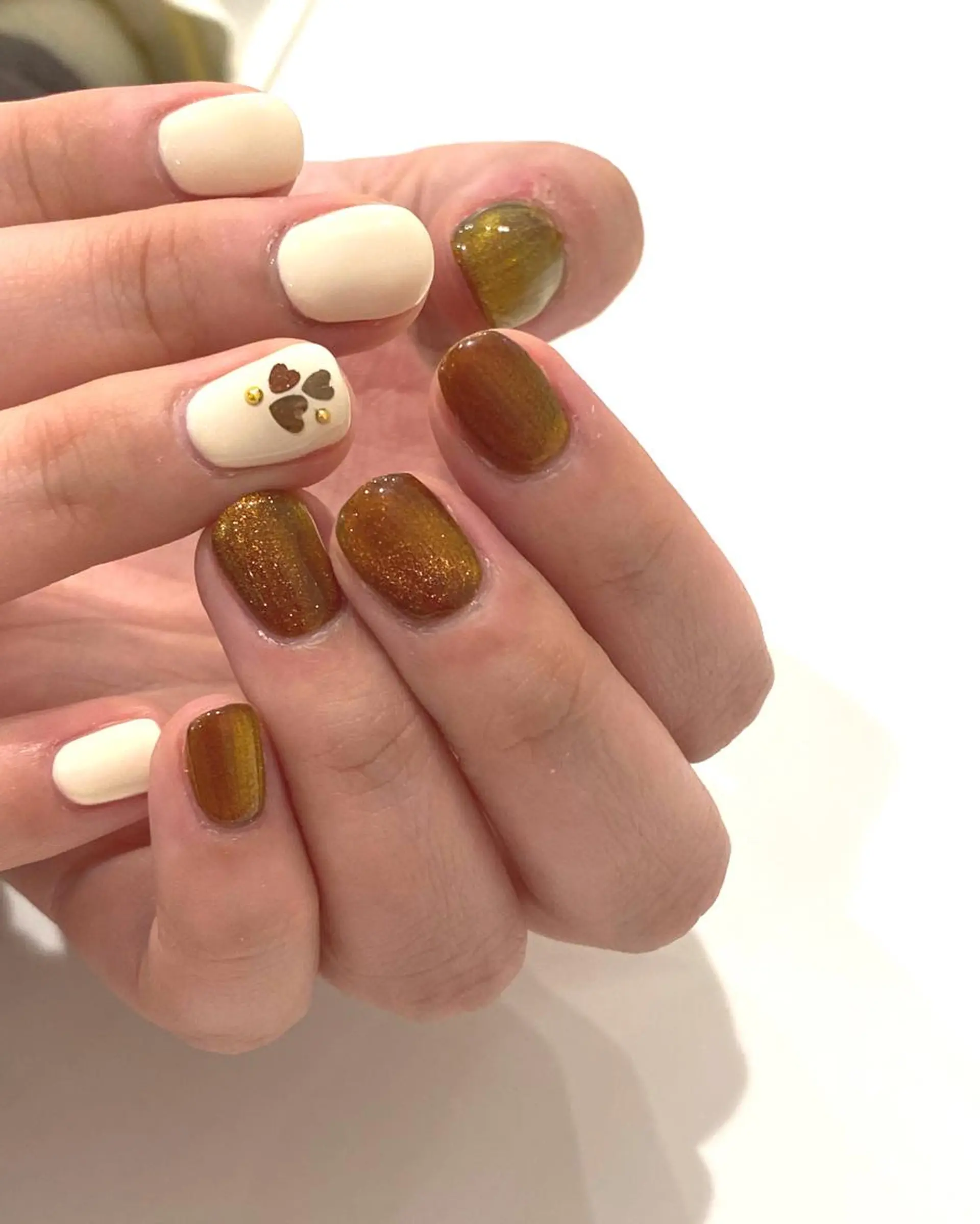 ネイル バレンタイン ハンドネイル Ann. nail.tokyo所属・Ann nailのネイルデザイン