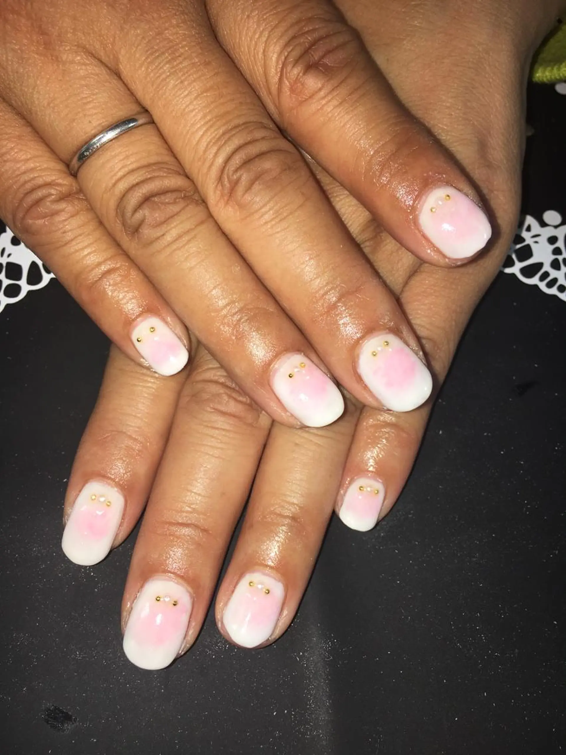 ネイル チークネイル miwa ミワのネイルデザイン