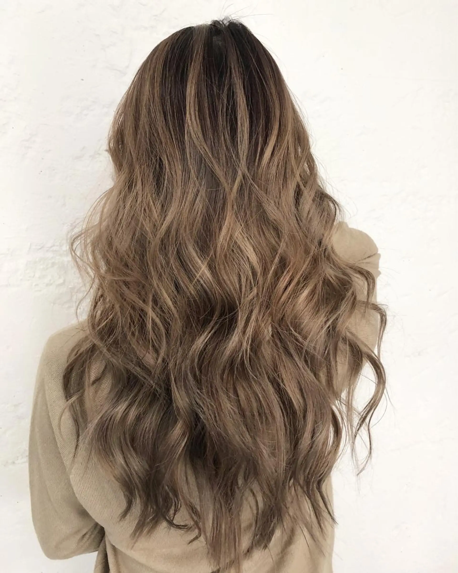 カラー バレイヤージュ レイヤーカット BLend 渋谷のヘアスタイル